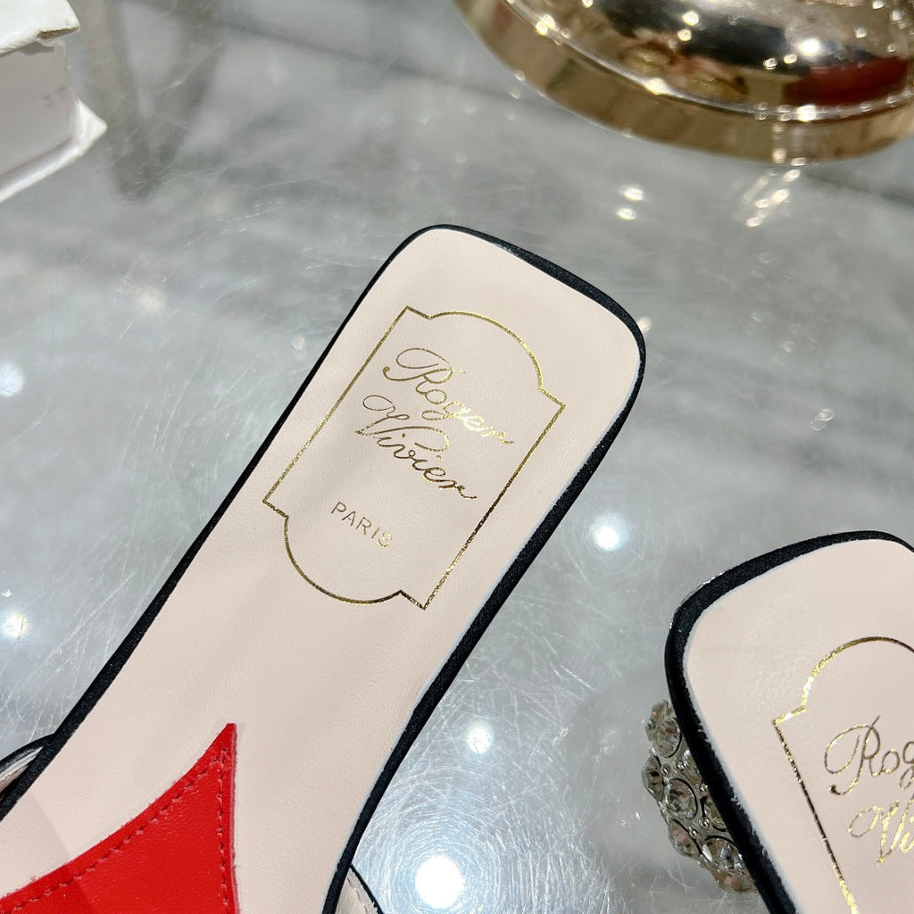 CRYSTAL HEEL MULE IN BLACK SILK