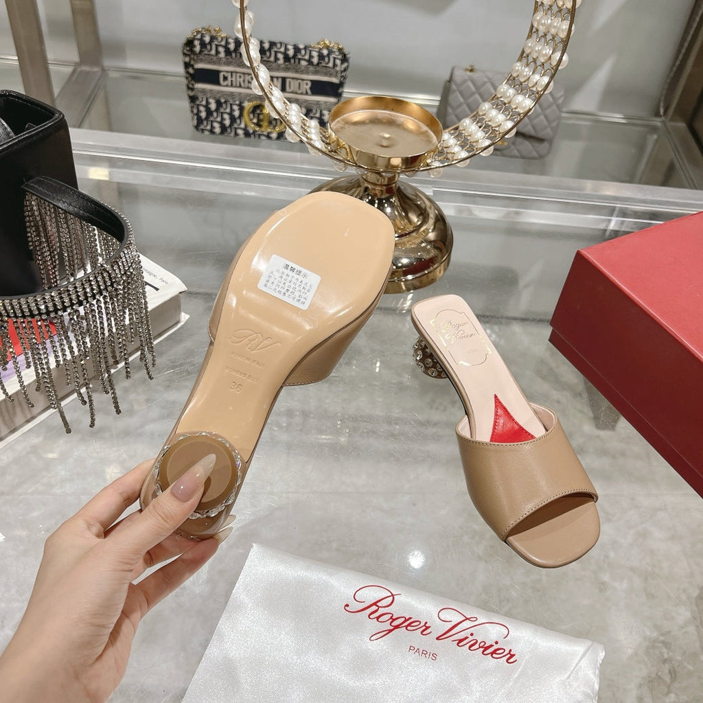 CRYSTAL HEEL MULE IN CAMEL BROWN CALFSKIN