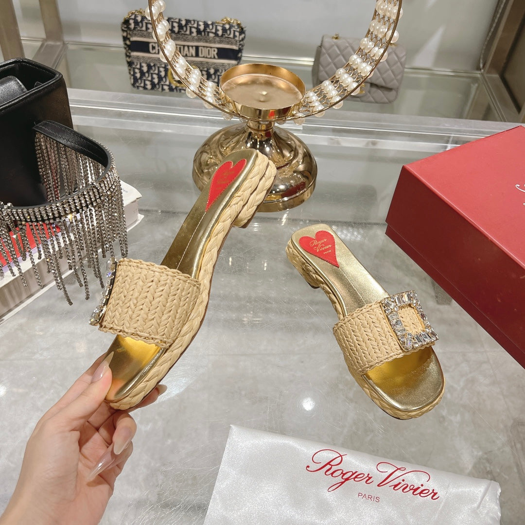 ESPADRILLES MULES IN BEIGE RAFFIA