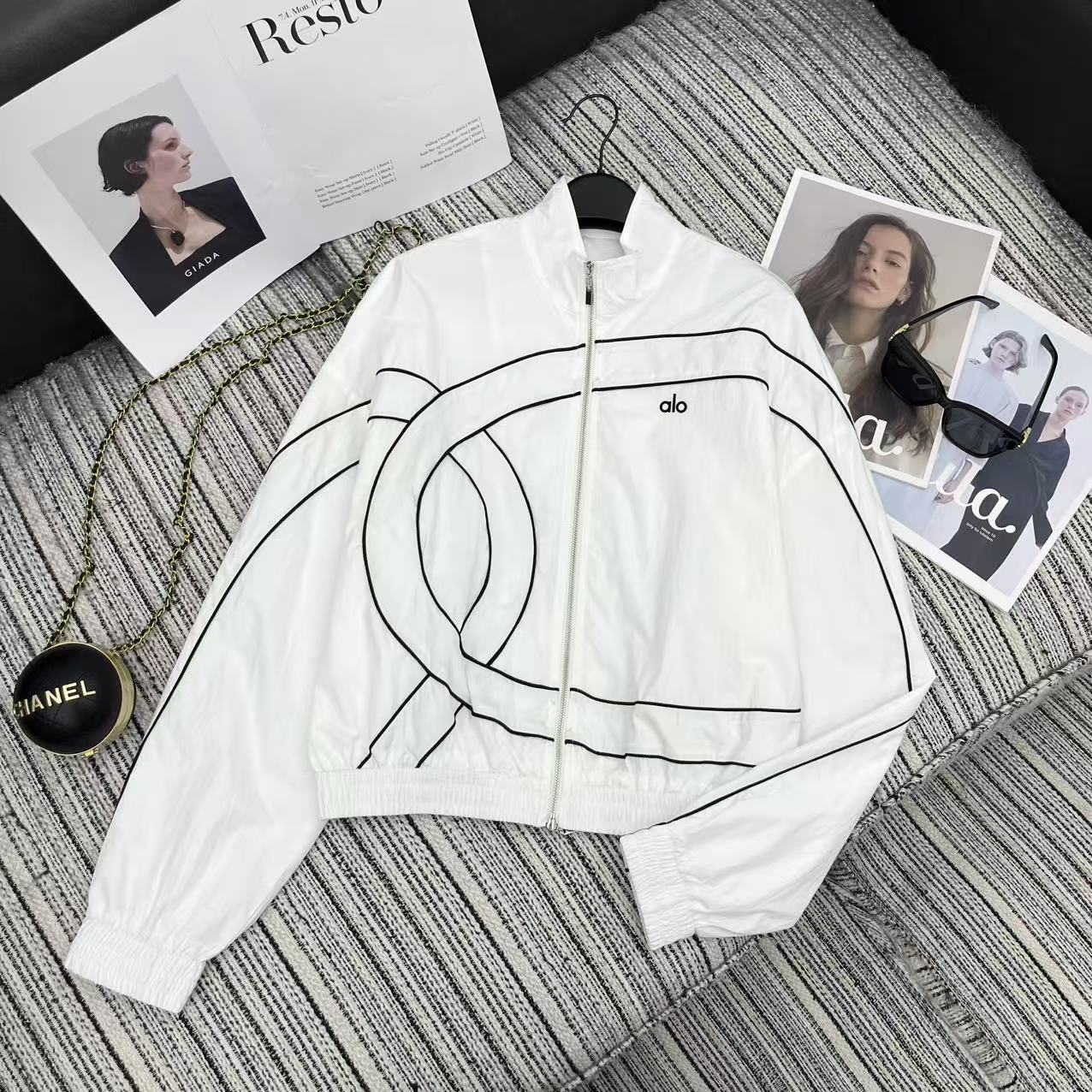 ALO JACKET & STRAIGHT-LEG PANTS SET STYLE 93