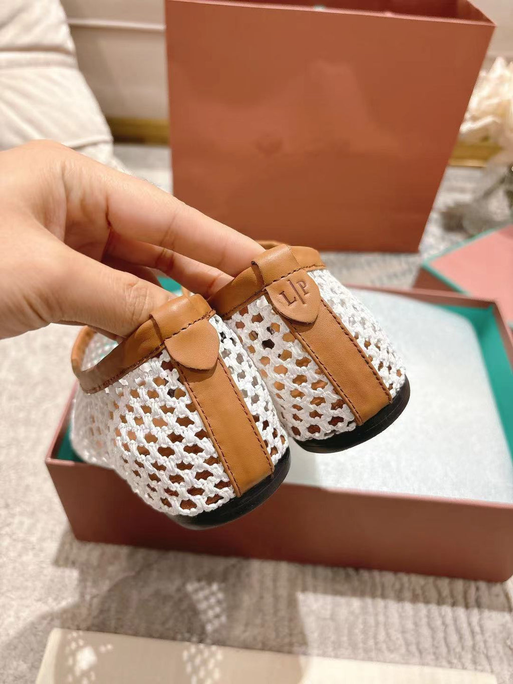 FLAT SHOES IN WHITE MESH FABRIC