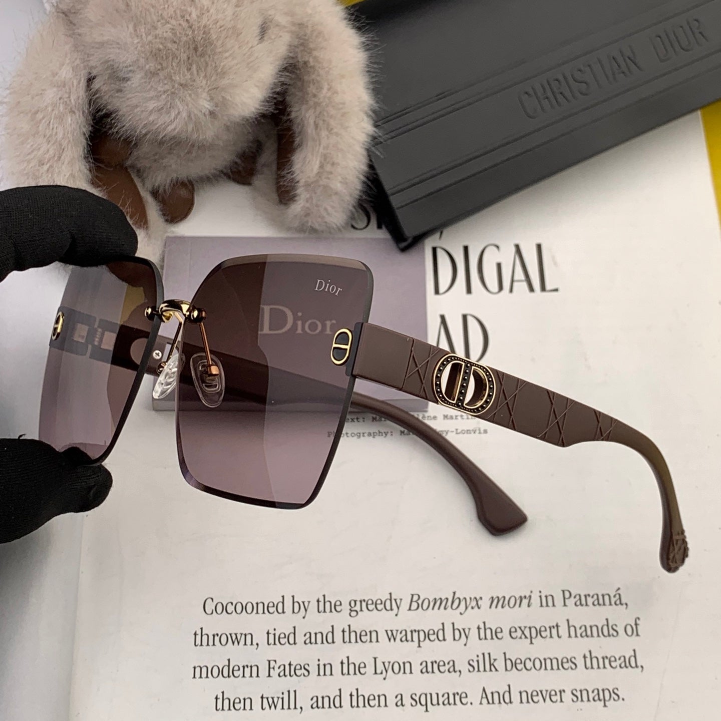 SIGNATURE SUNGLASS D3550 IN ACETATE