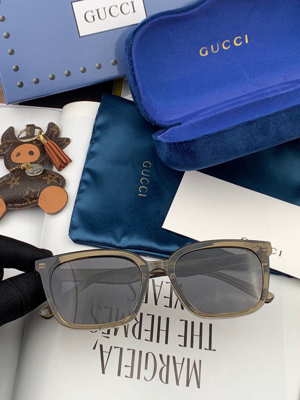 RECTANGULAR FRAME SUNGLASSES G6290 IN ACETATE