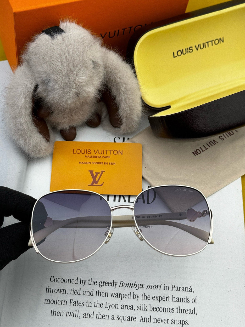 SIGNATURE ROUND SUNGLASSES L8638 IN METAL