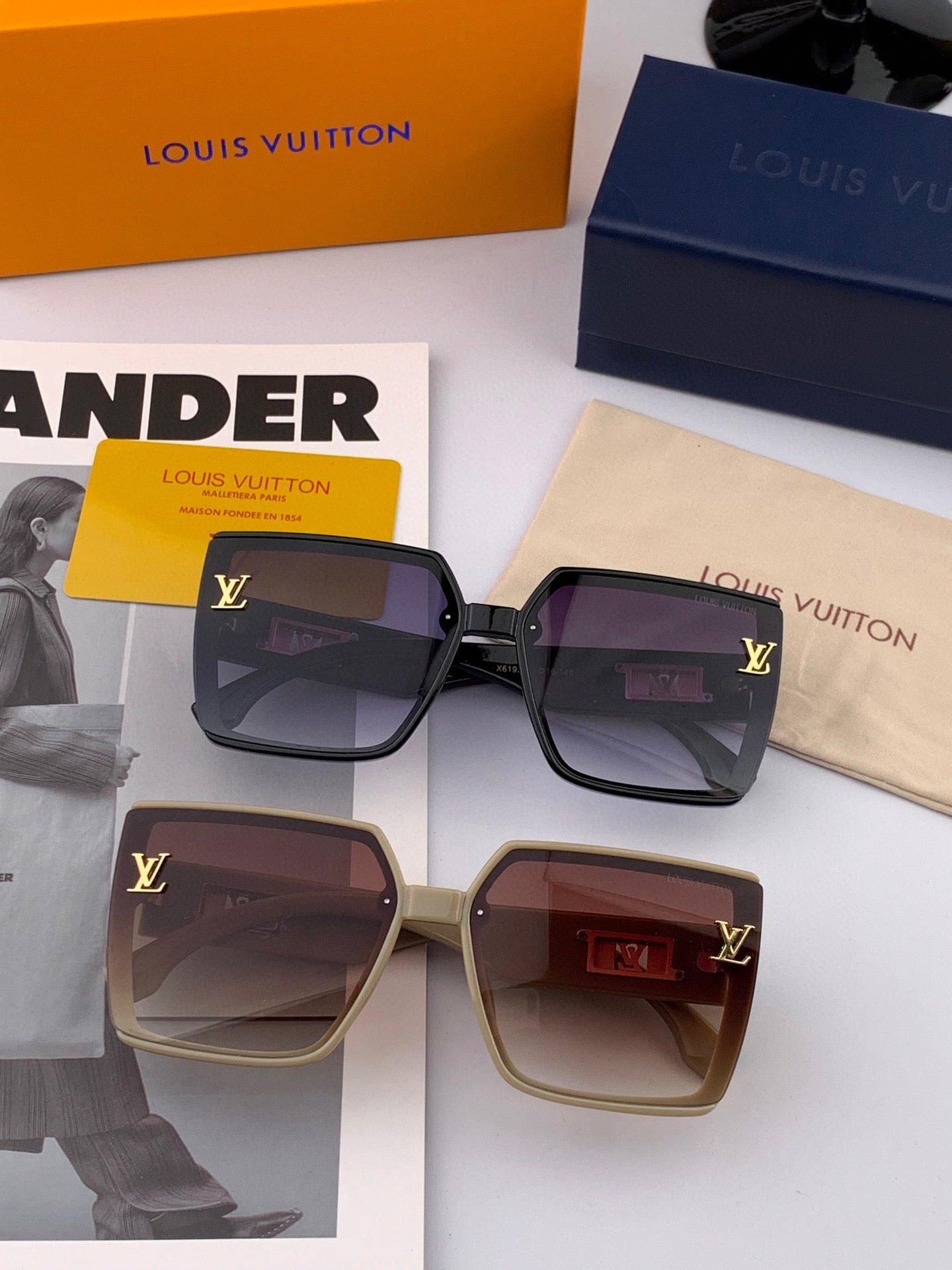 MONOGRAM SUNGLASS L3619 IN ACETATE FRAME