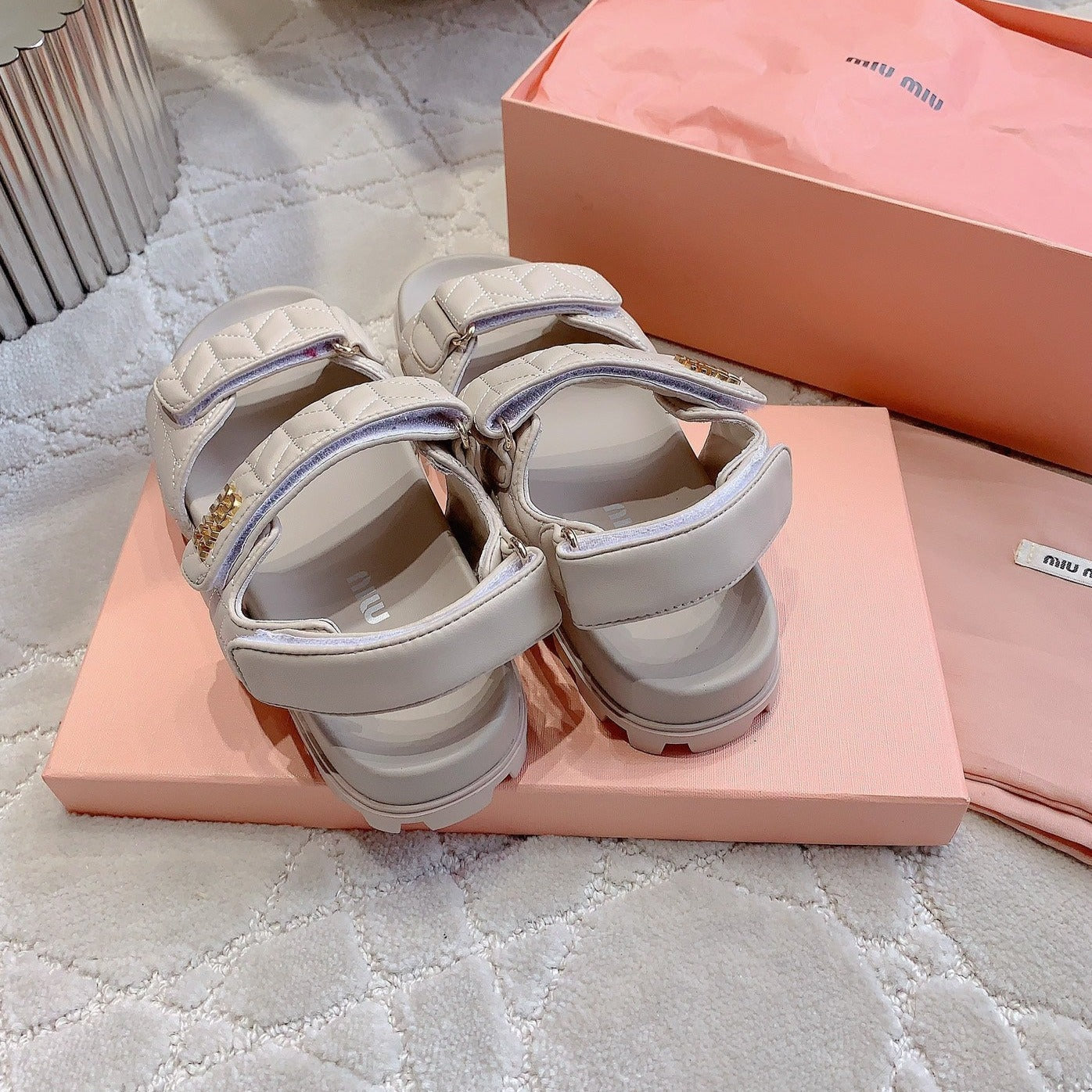 Sandals Beige Sheepskin With Horizontal Straps