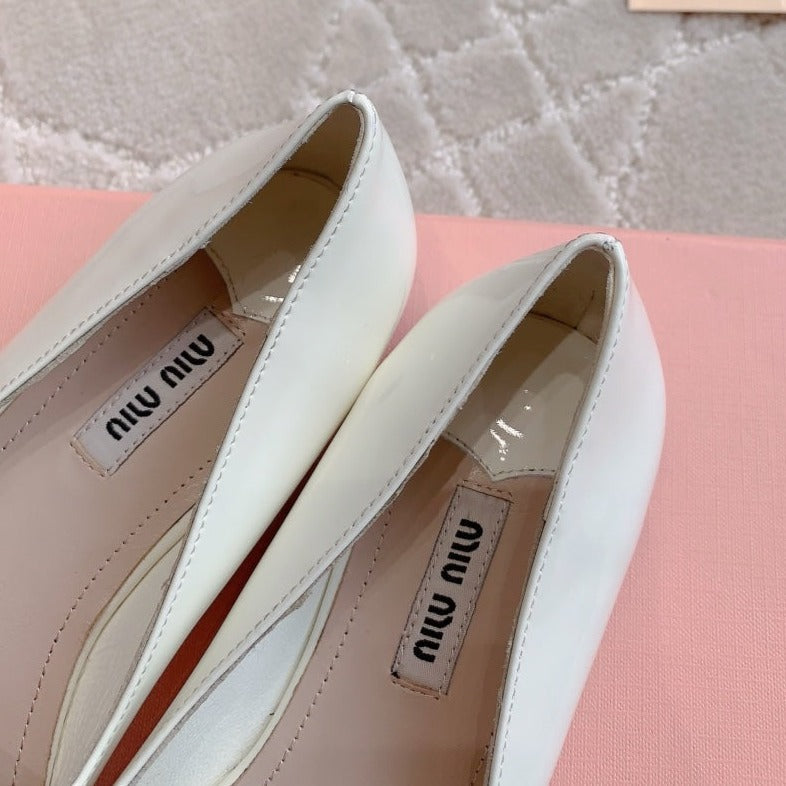 Floral White Ballet Shoes Sheepskin