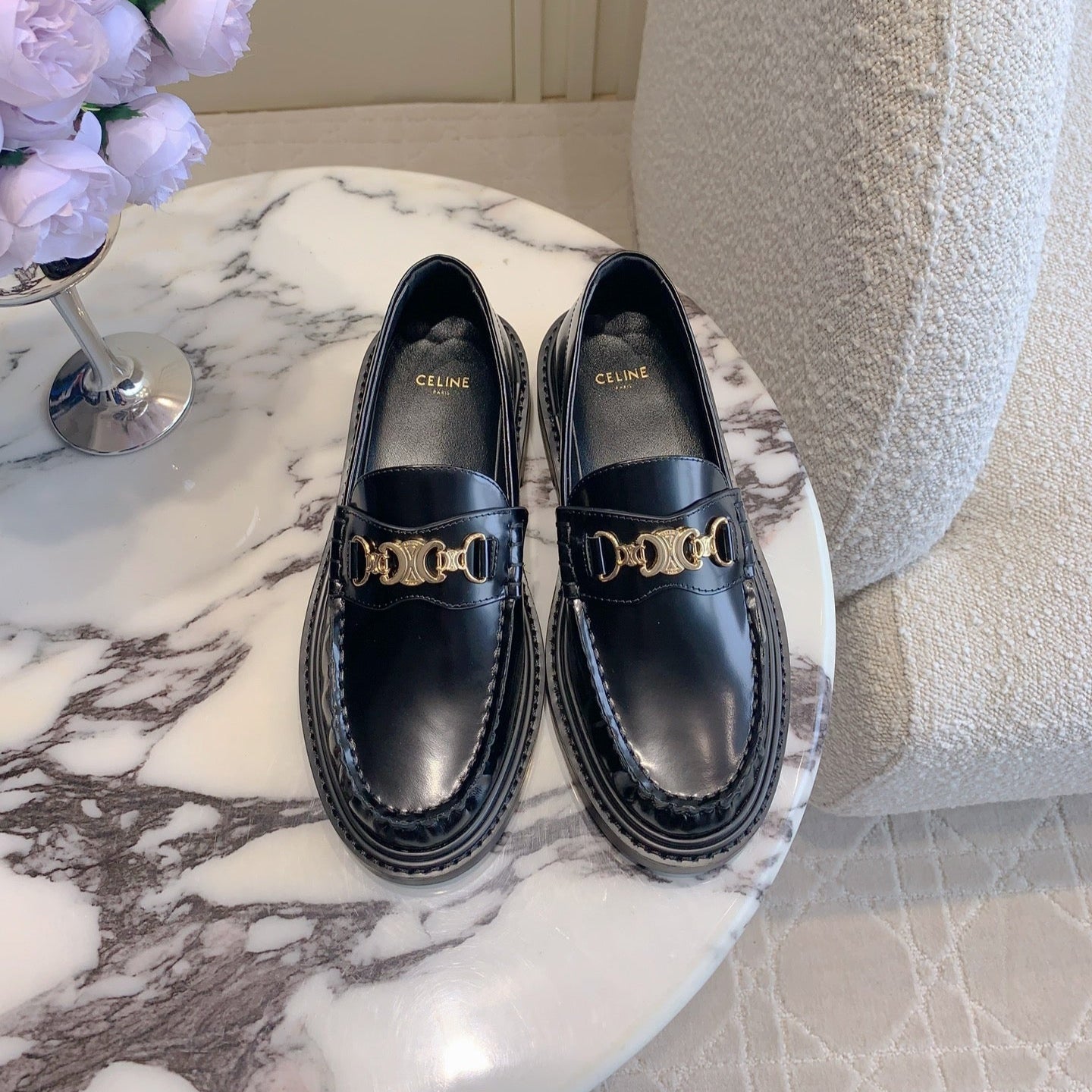CHANEL 25S ARC DE TRIOMPHE LOAFERS IN BLACK SHINY CALFSKIN GOLD HARDWARE