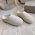 ALASKA SLIPPER IN WHITE SUEDE