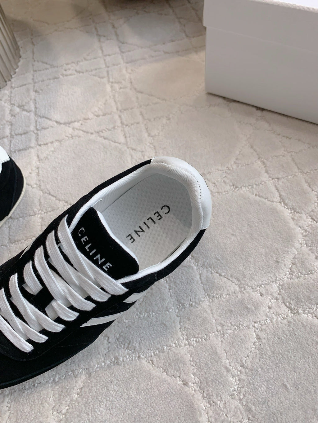 CELINE 25S JOGGER LOW LACE UP SNEAKER IN BLACK CALFSKIN AND SUEDE