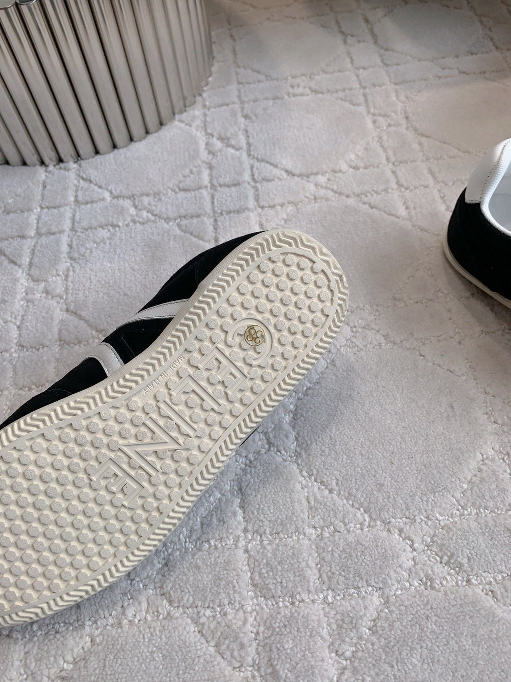 CELINE 25S JOGGER LOW LACE UP SNEAKER IN BLACK CALFSKIN AND SUEDE