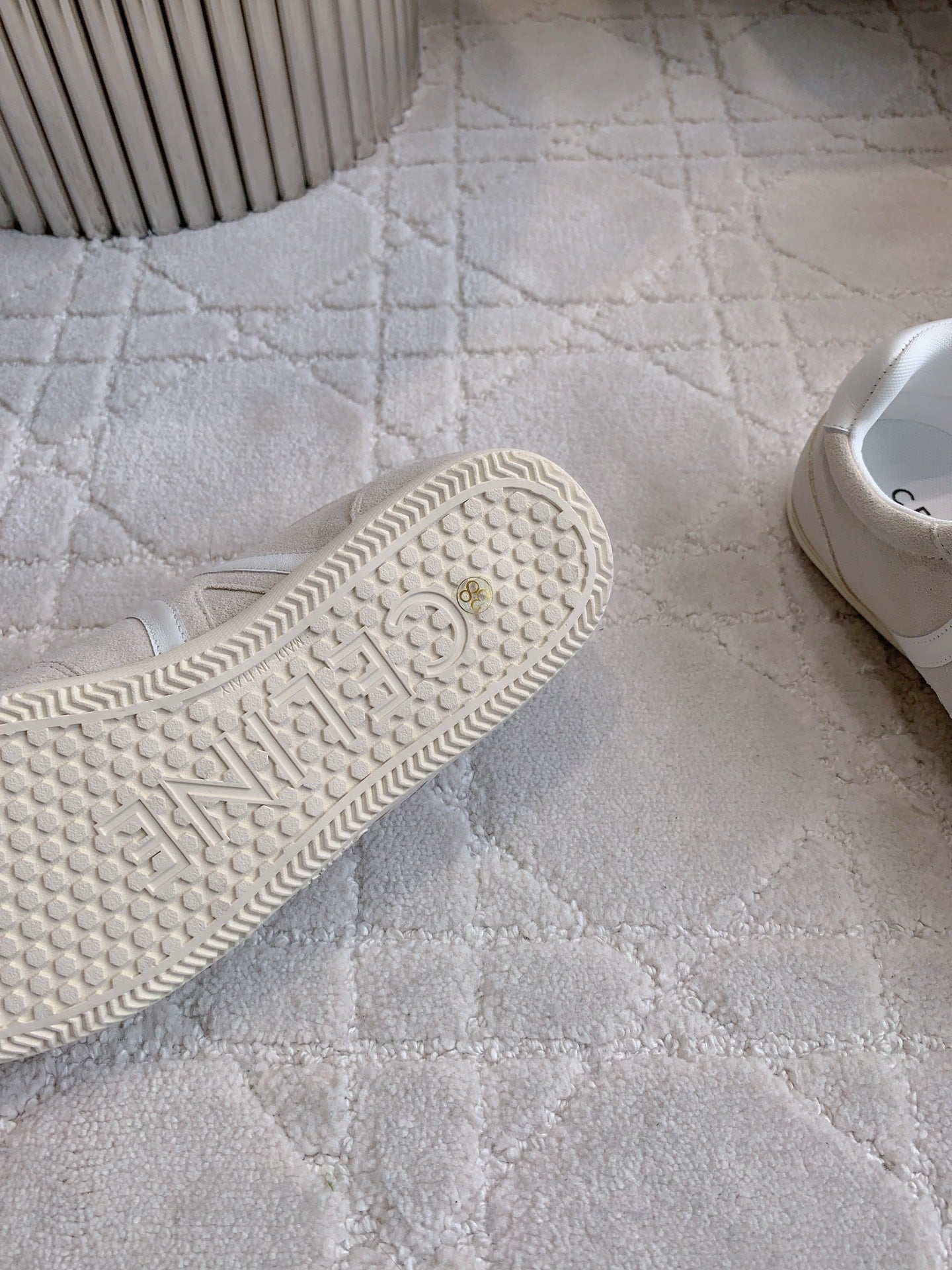 CELINE 25S JOGGER LOW LACE UP SNEAKER IN LIGHT GRAY CALFSKIN AND SUEDE