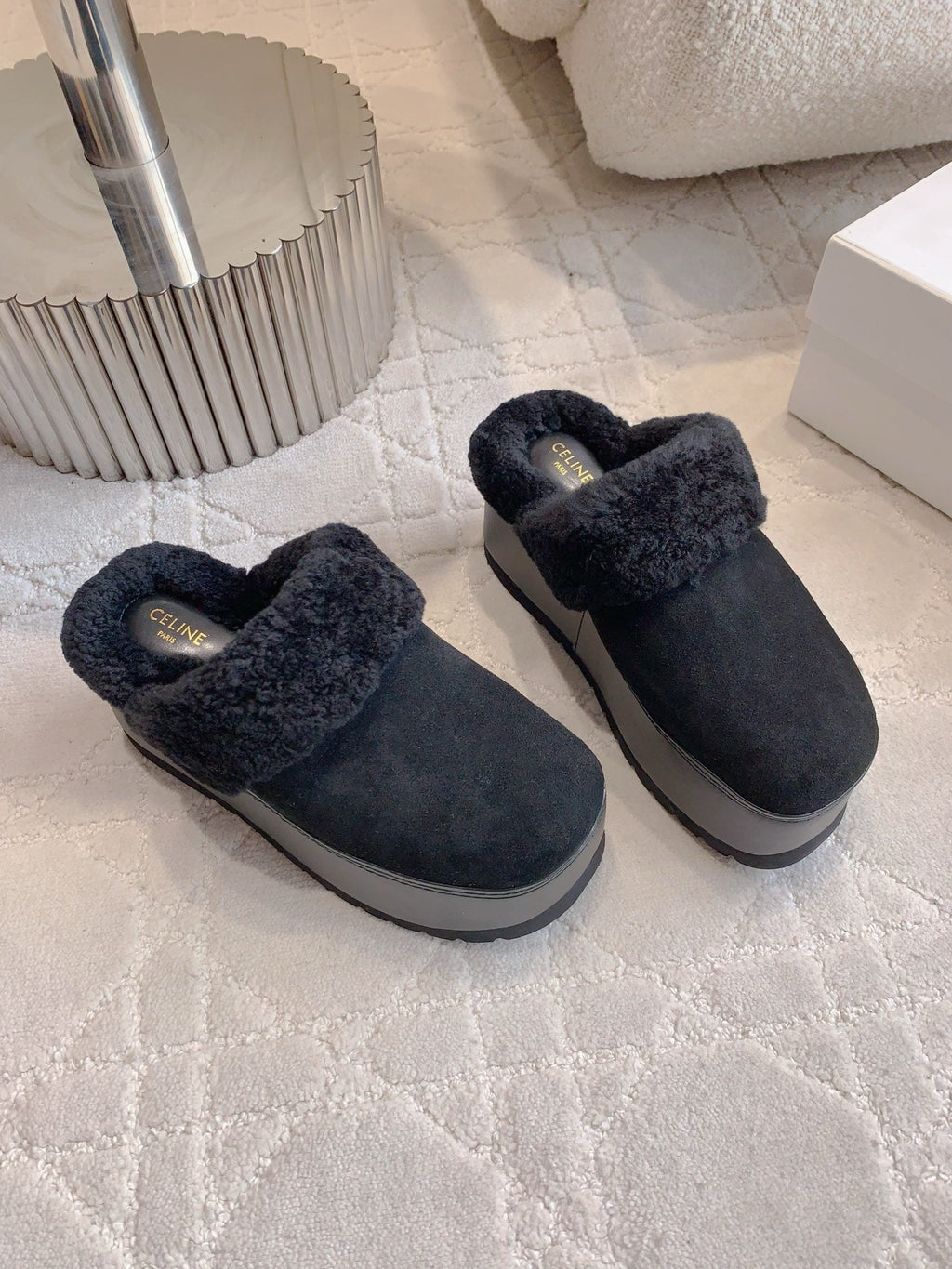 CELINE 25S DANA WEDGE MULE 70MM IN BLACK SUEDE CALFSKIN AND SHEARLING