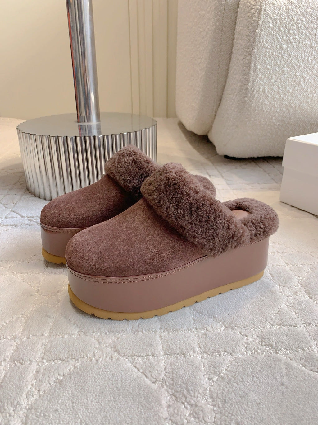 CELINE 25S DANA WEDGE MULE 70MM IN DARK BROWN SUEDE CALFSKIN AND SHEARLING