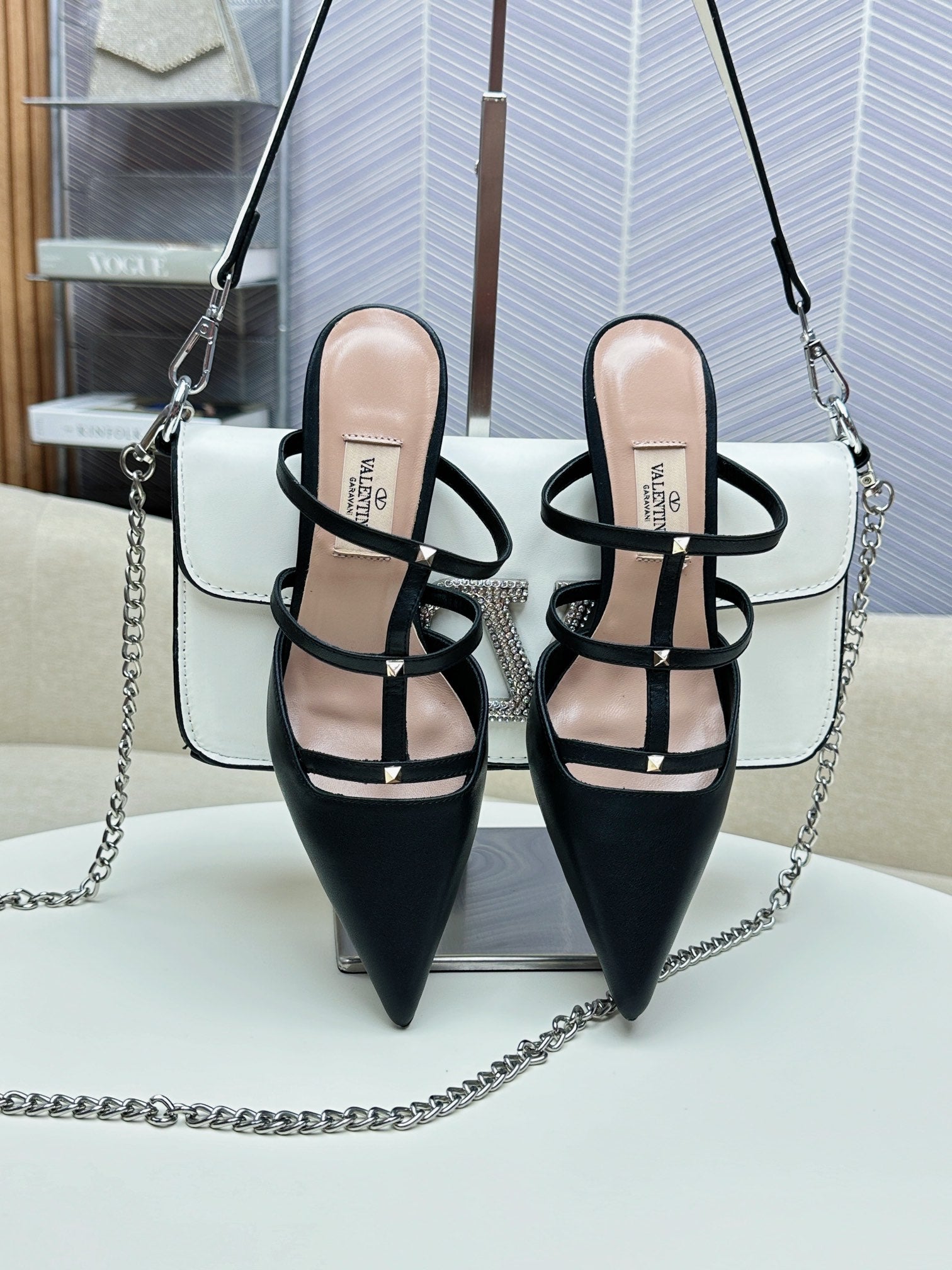 ROCKSTUD WISPY BLACK CALFSKIN MULE 60MM