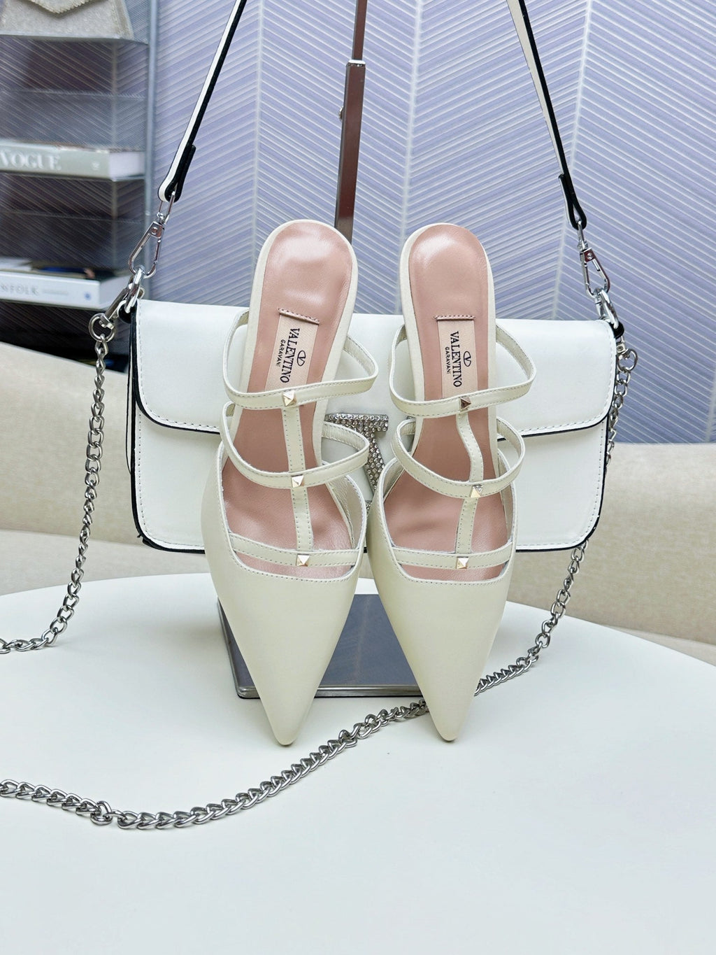 ROCKSTUD WISPY WHITE CALFSKIN MULE 60MM