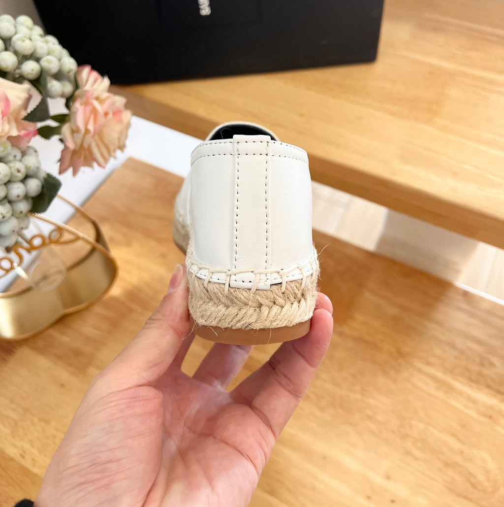 SL YVES EMBOSSED LOGO SLIP ON WHITE AND BLACK CALFSKIN