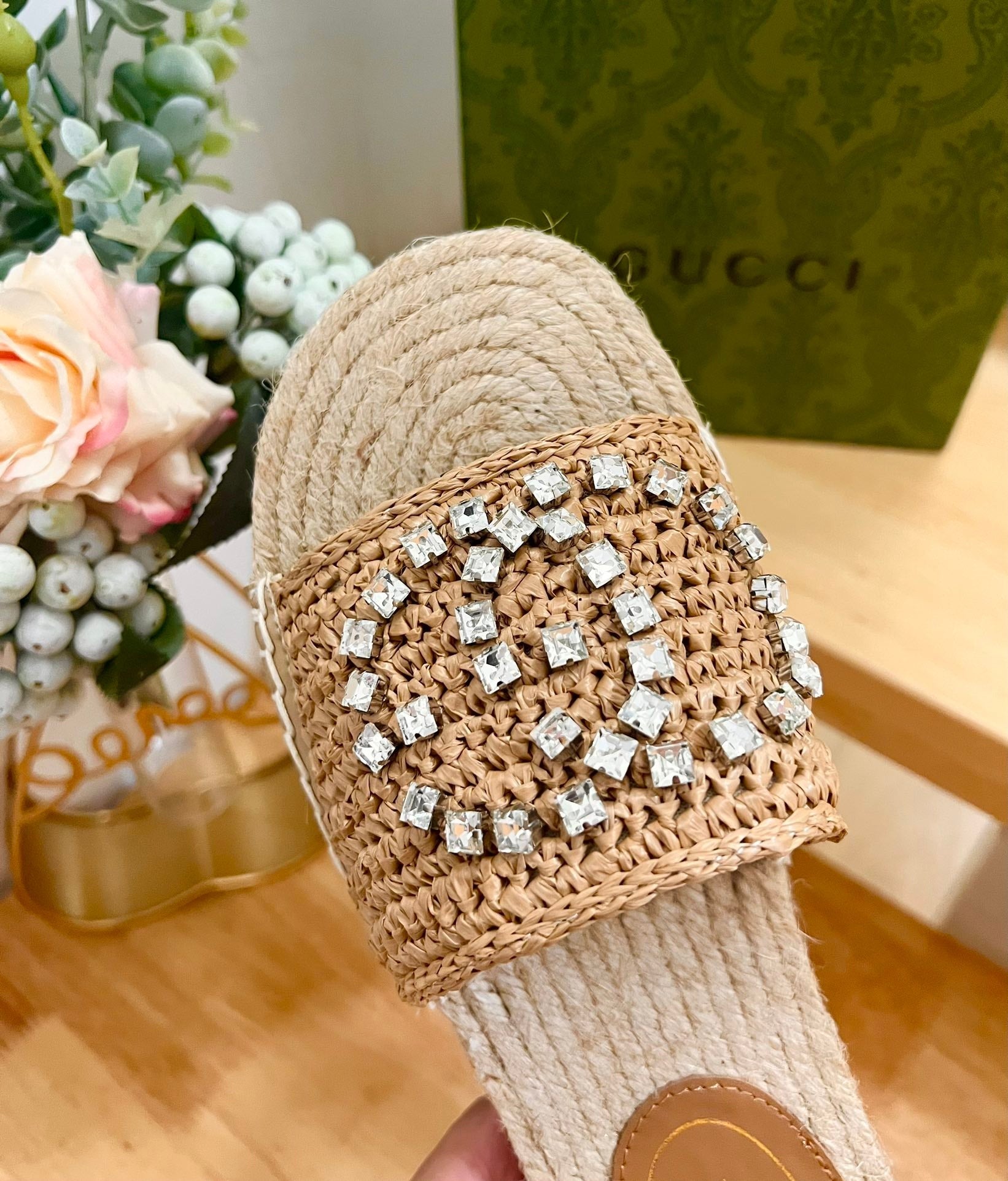 GG  Casual Style Logo Sandals Brown Caramel