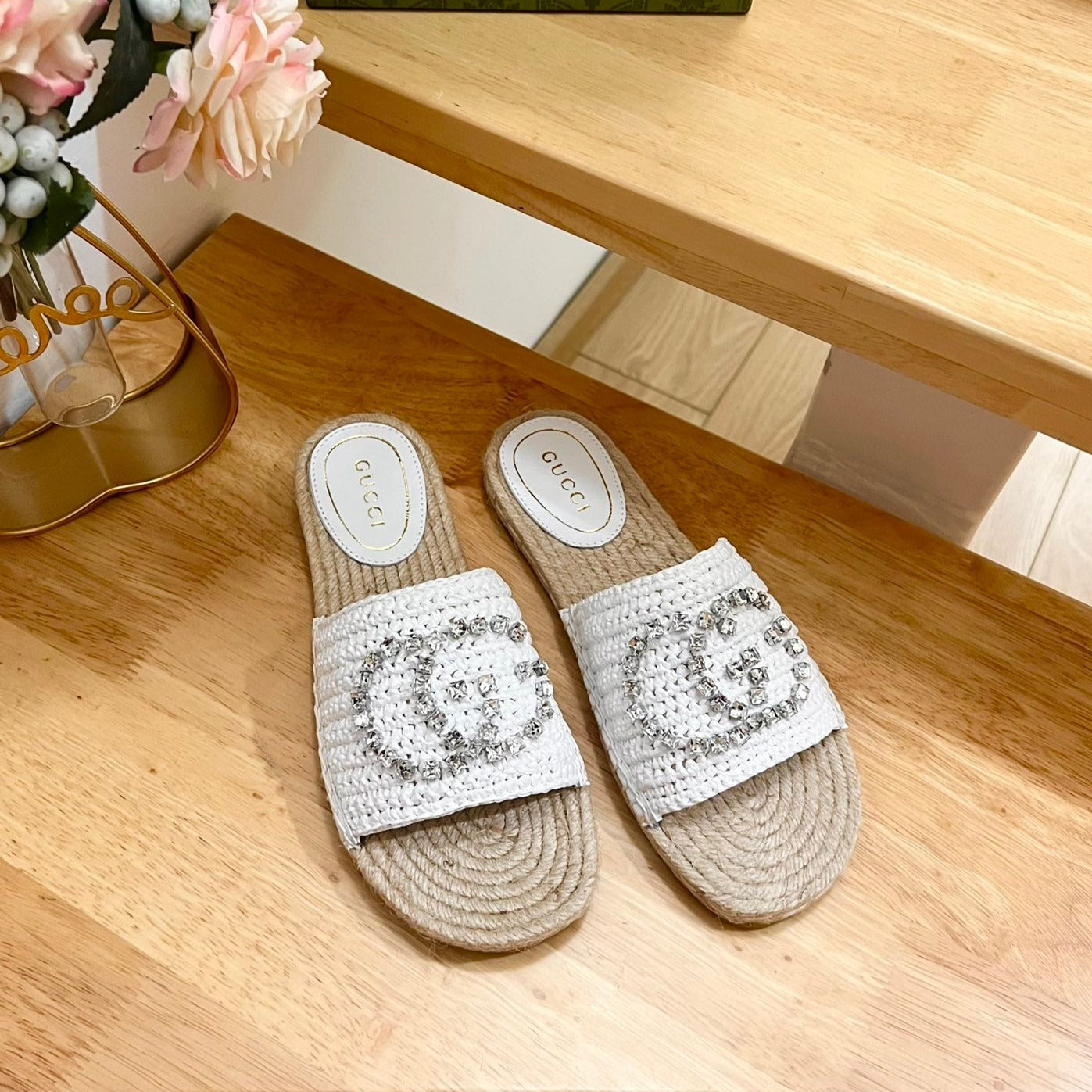 GG  Casual Style Logo Sandals White