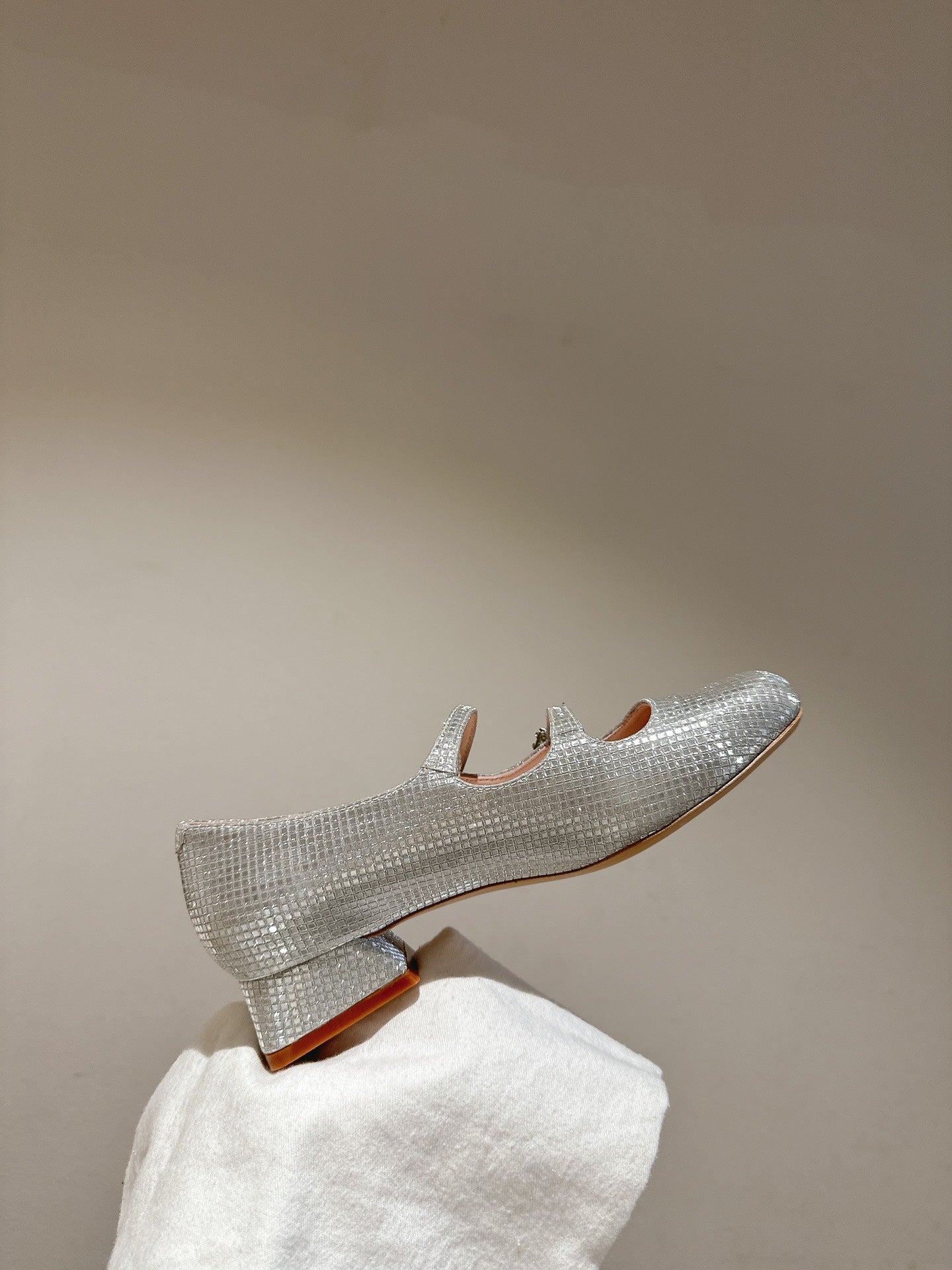 MINI TRES VIVIER STRASS BUCKLE BABIES BALLERINAS IN SILVER CALFSKIN FULLY EMBELLISHED CRYSTALS