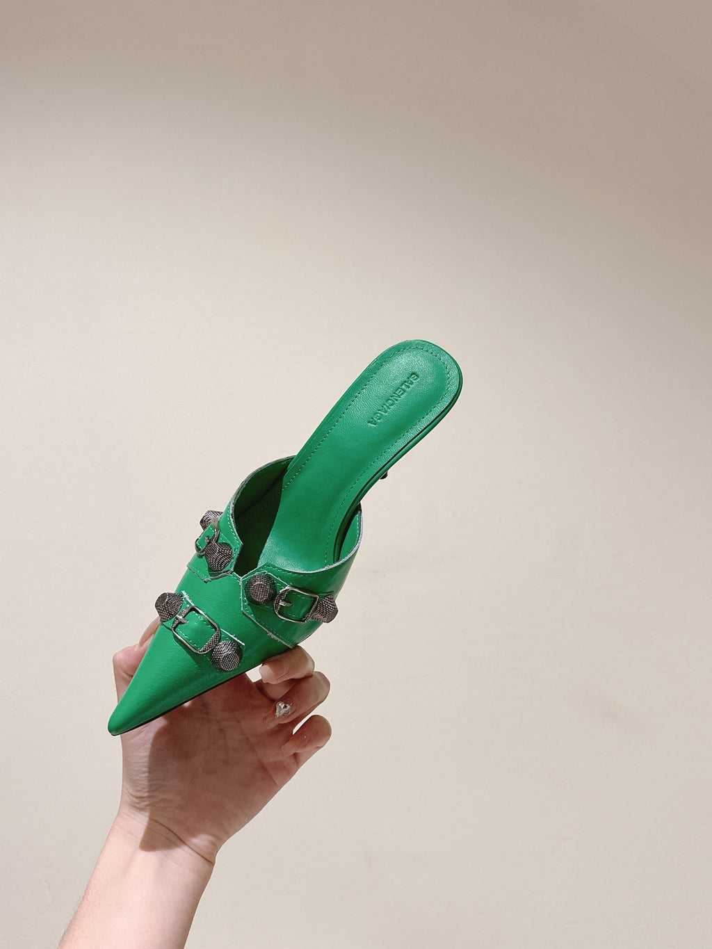 CAGOLE POINTED HIGH MULES IN GREEN SHINY CALFSKIN