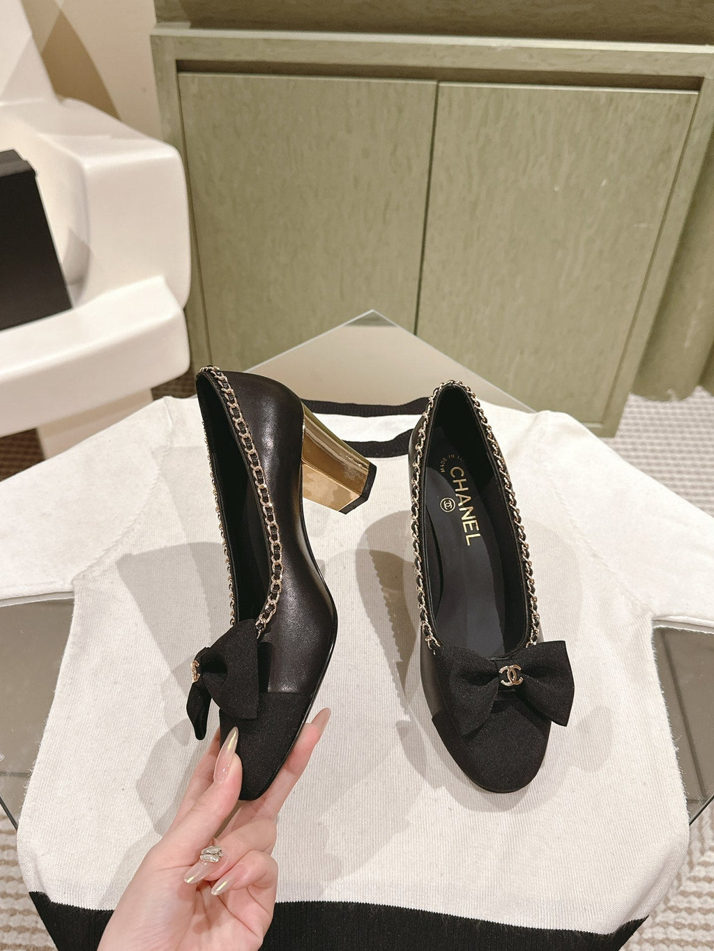 CC HIGH HEELS BLACK CALFSKIN AND FABRIC