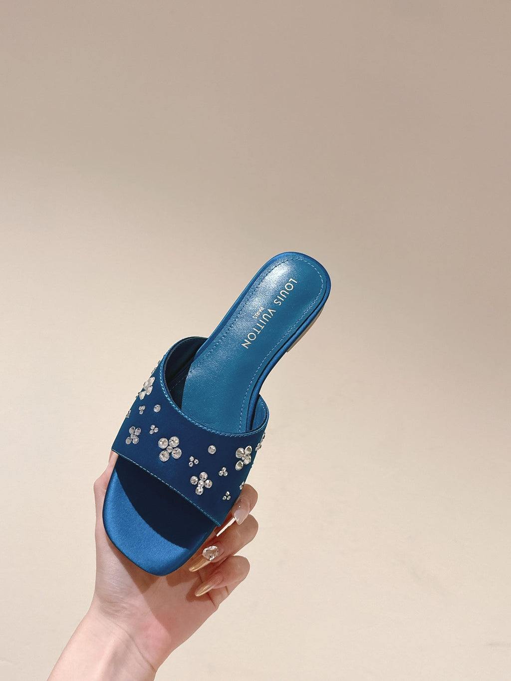 LV WOMEN FLAT MULE IN COBALT BLUE SATIN WITH RHINESTONE