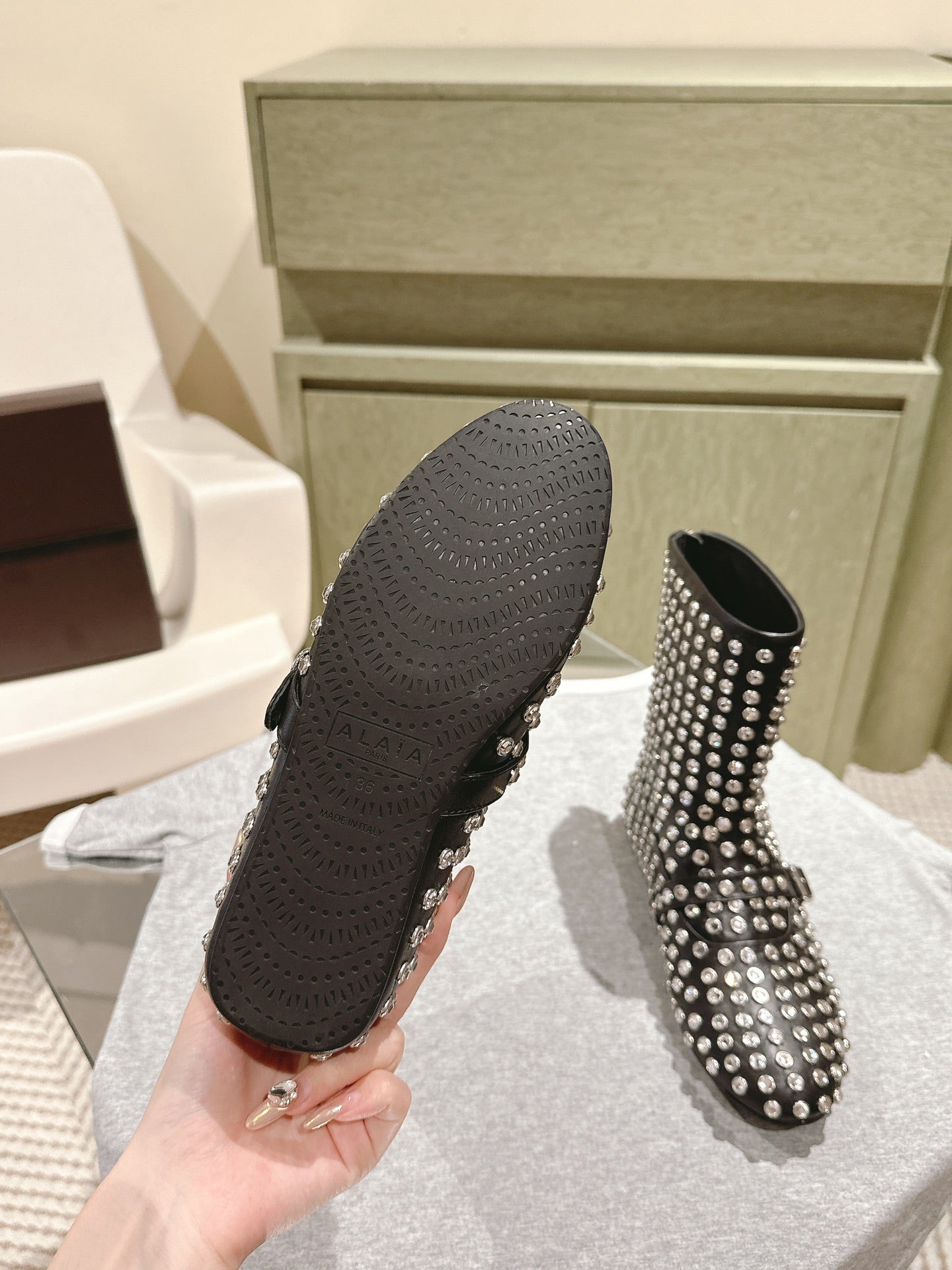 ALAIA SHORT BOOTS IN BLACK LAMBSKIN ATTACH RHINSTONES