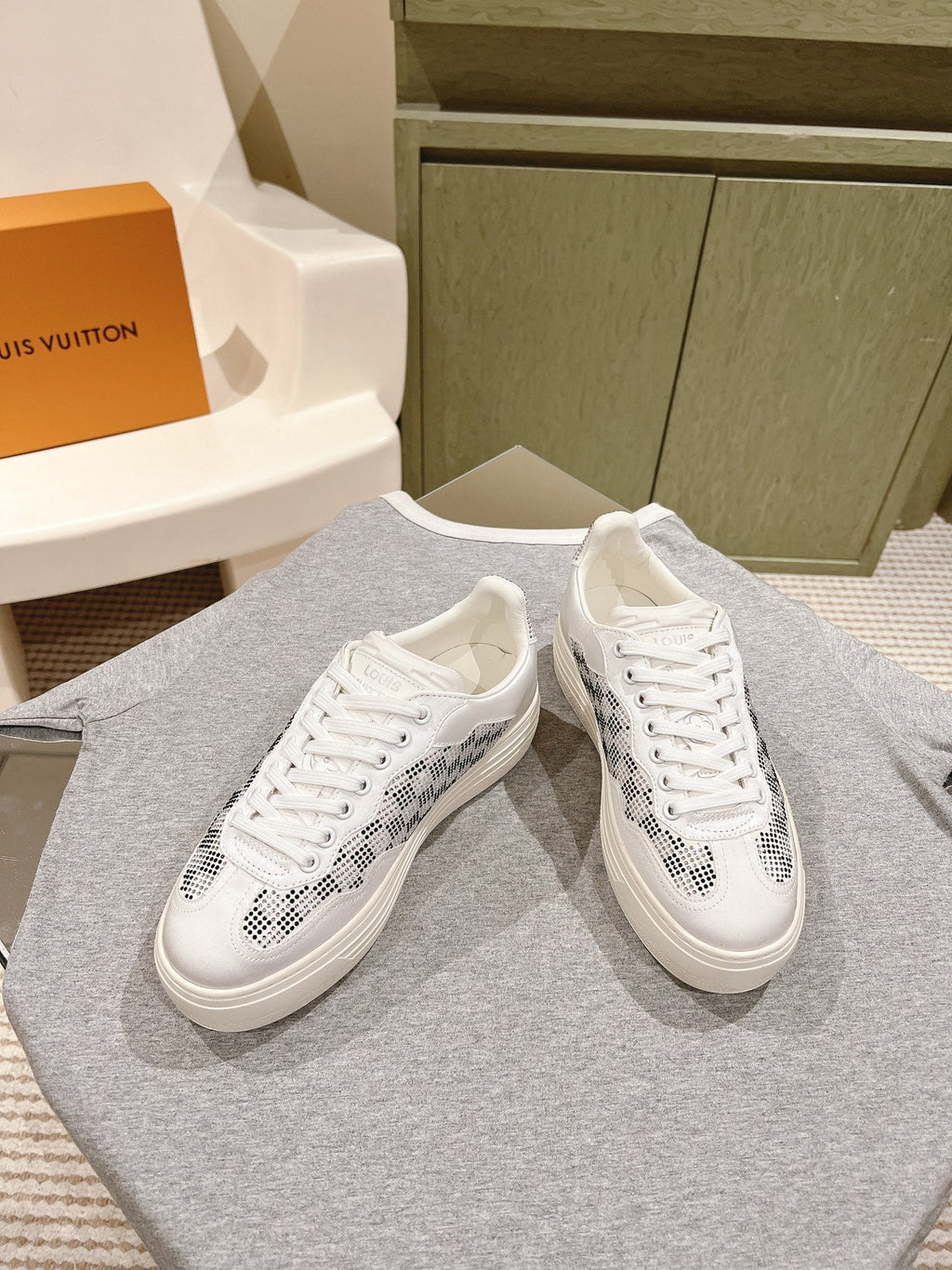 LV GROOVY SNEAKER IN WHITE MIX BLACK DAMIER STRASS AND CALFSKIN