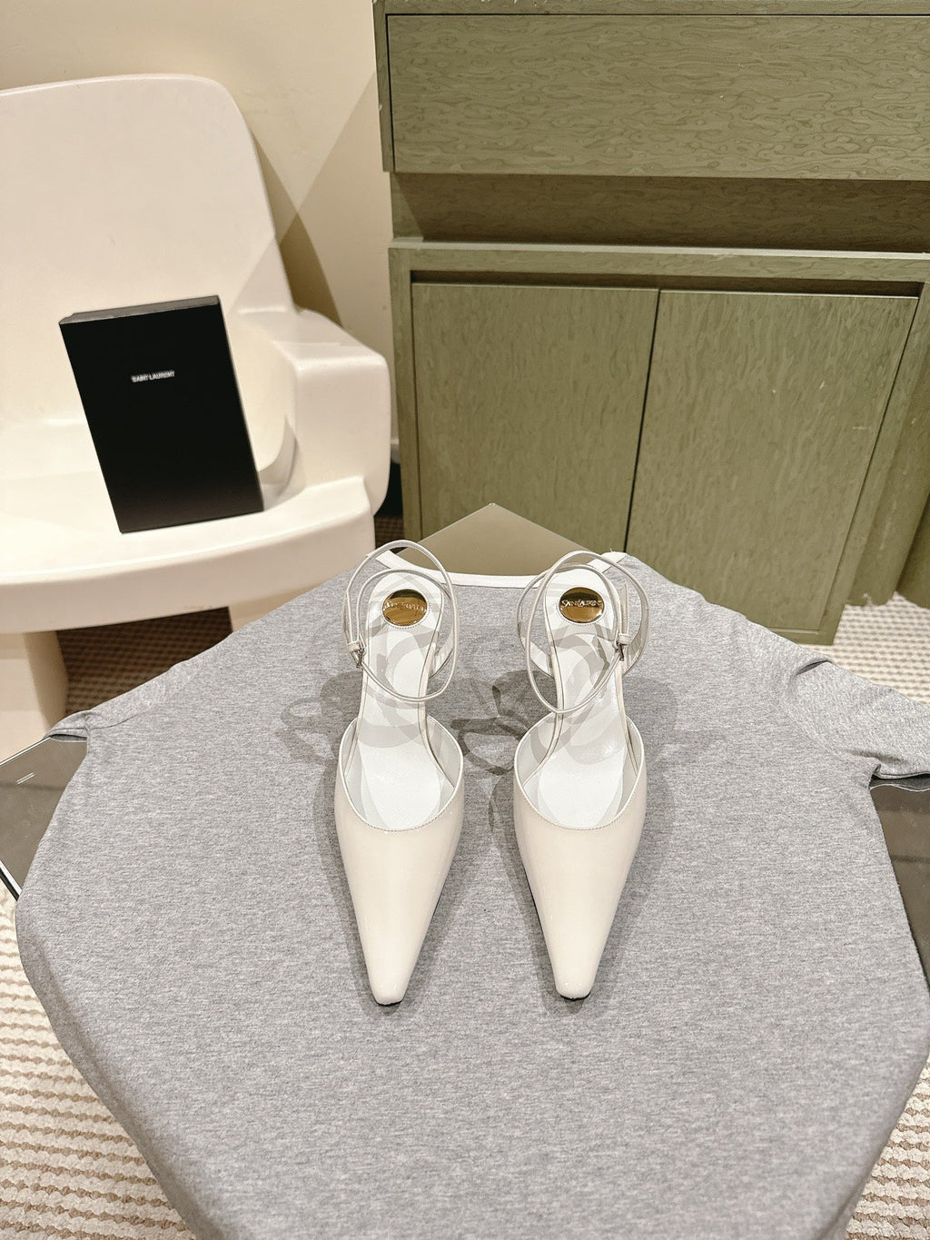 AIMÉE HIGH 8 CM SLINGBACK PUMPS IN WHITE PATENT CALFSKIN