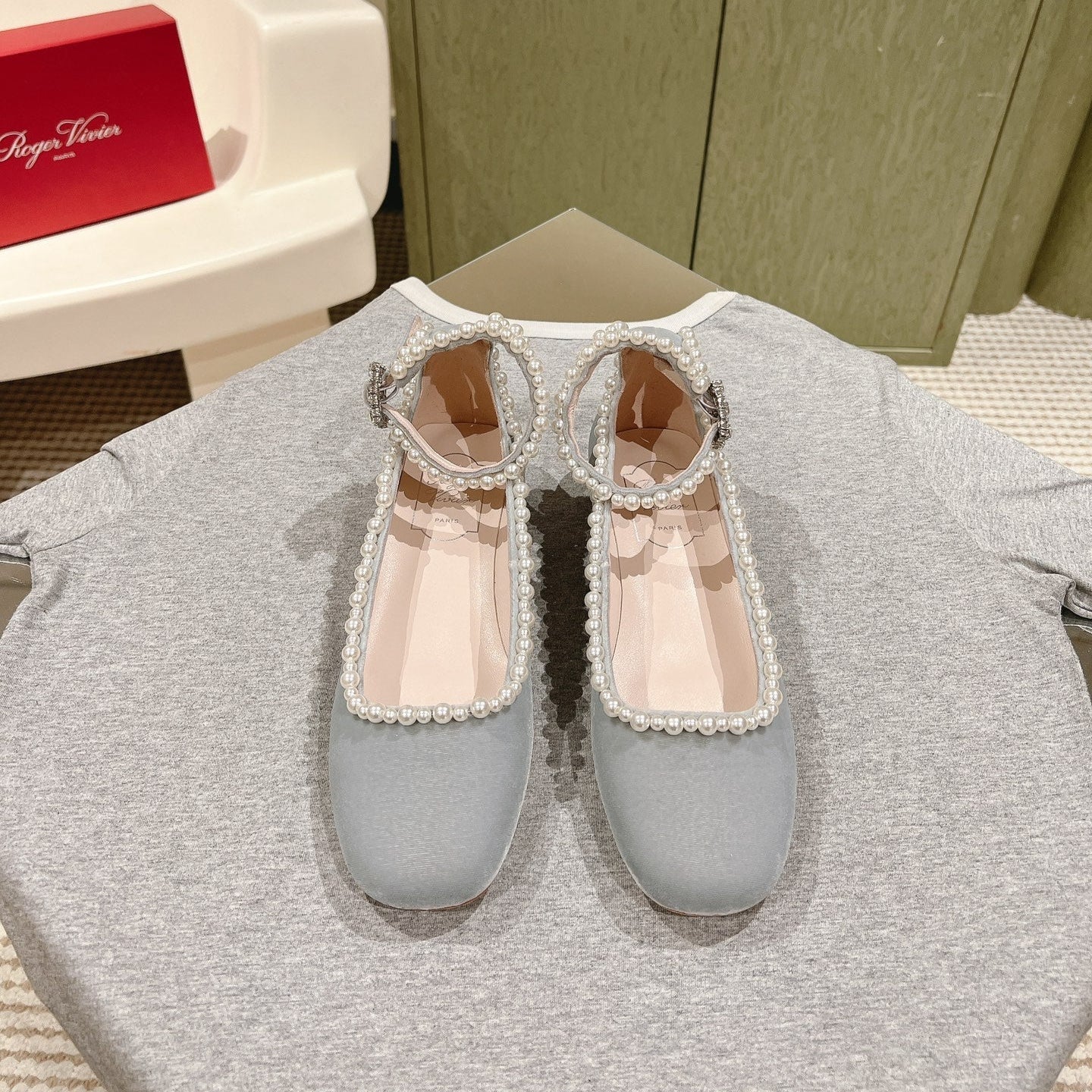 BALLERINAS MARY JANE IN GRAY SUEDE WITH PEARL TRIM