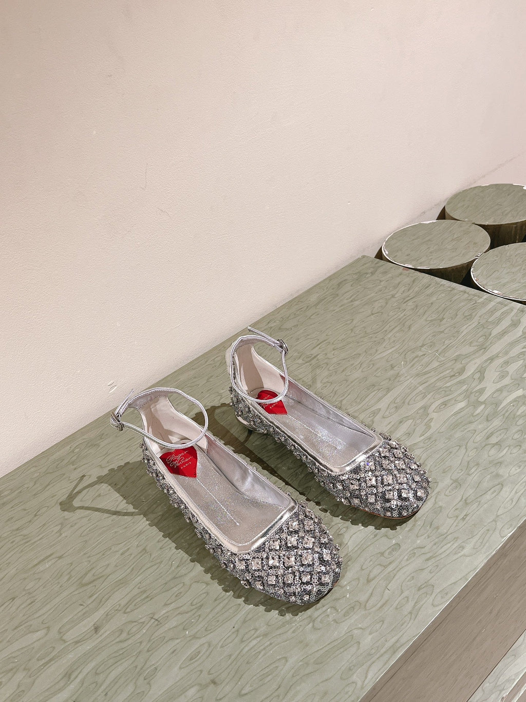BALLERINAS IN SILVER FABRIC WITH CRYSTAL DETAILING
