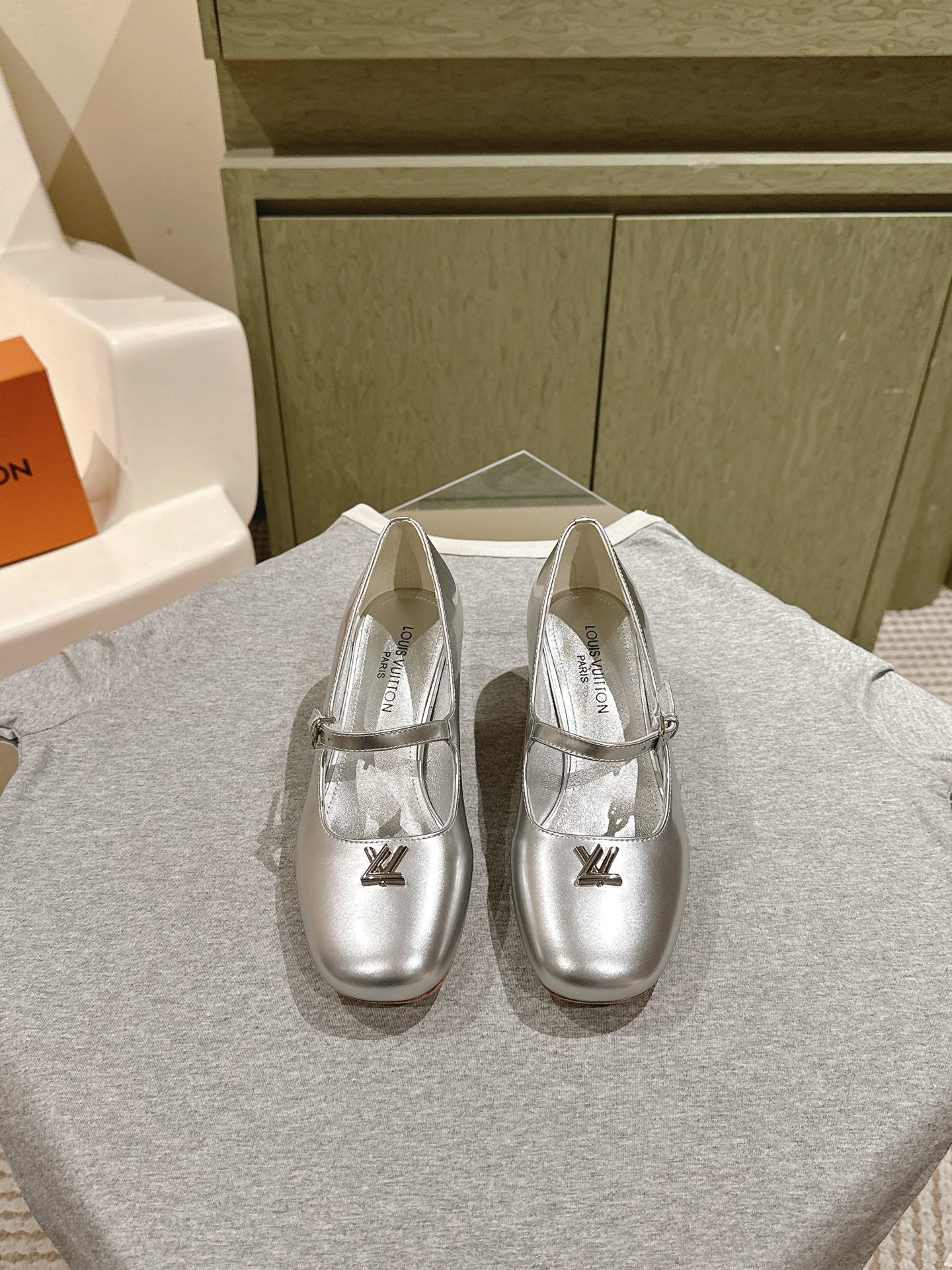 SWING HIGH MARY JANE 55 MM IN SILVER PATENT CALFSKIN