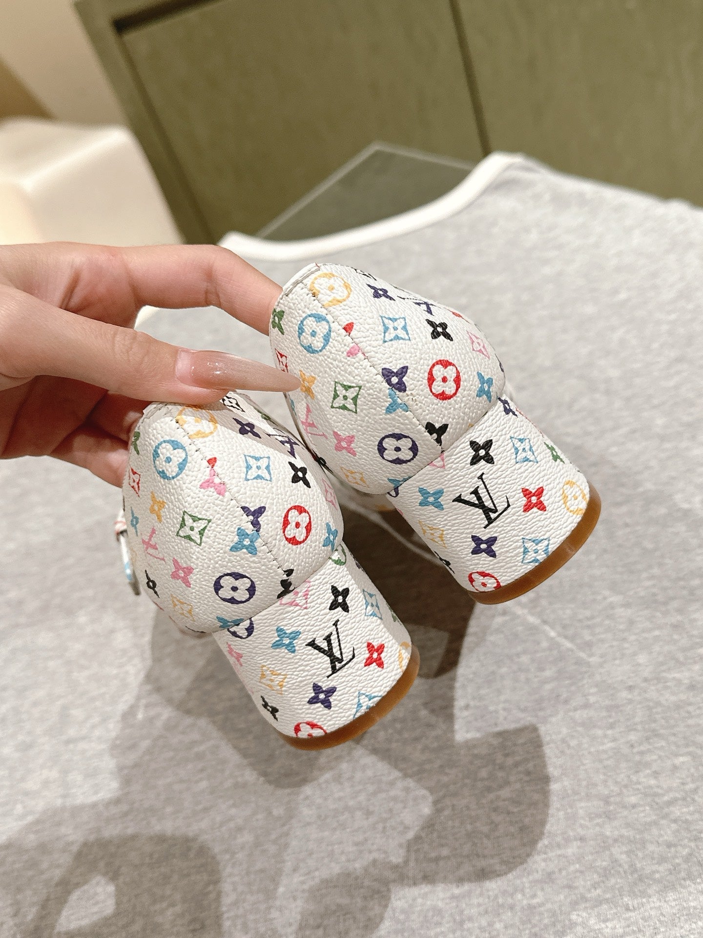 SWING HIGH MARY JANE 55 MM IN WHITE MONOGRAM CALFSKIN