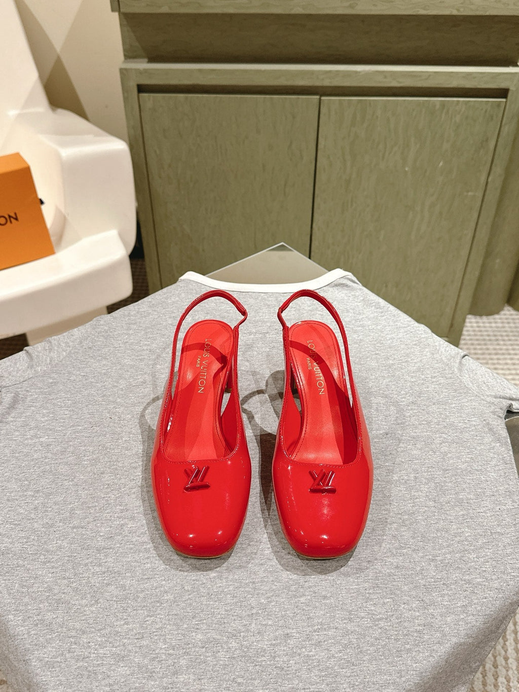 SWING SLINGBACK PUMP 55 MM IN CRIMSON RED CALFSKIN