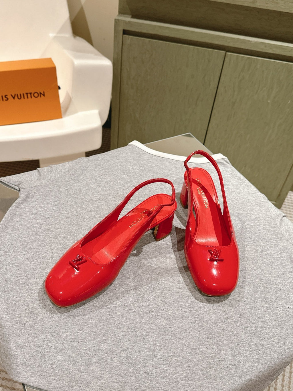 SWING SLINGBACK PUMP 55 MM IN CRIMSON RED CALFSKIN