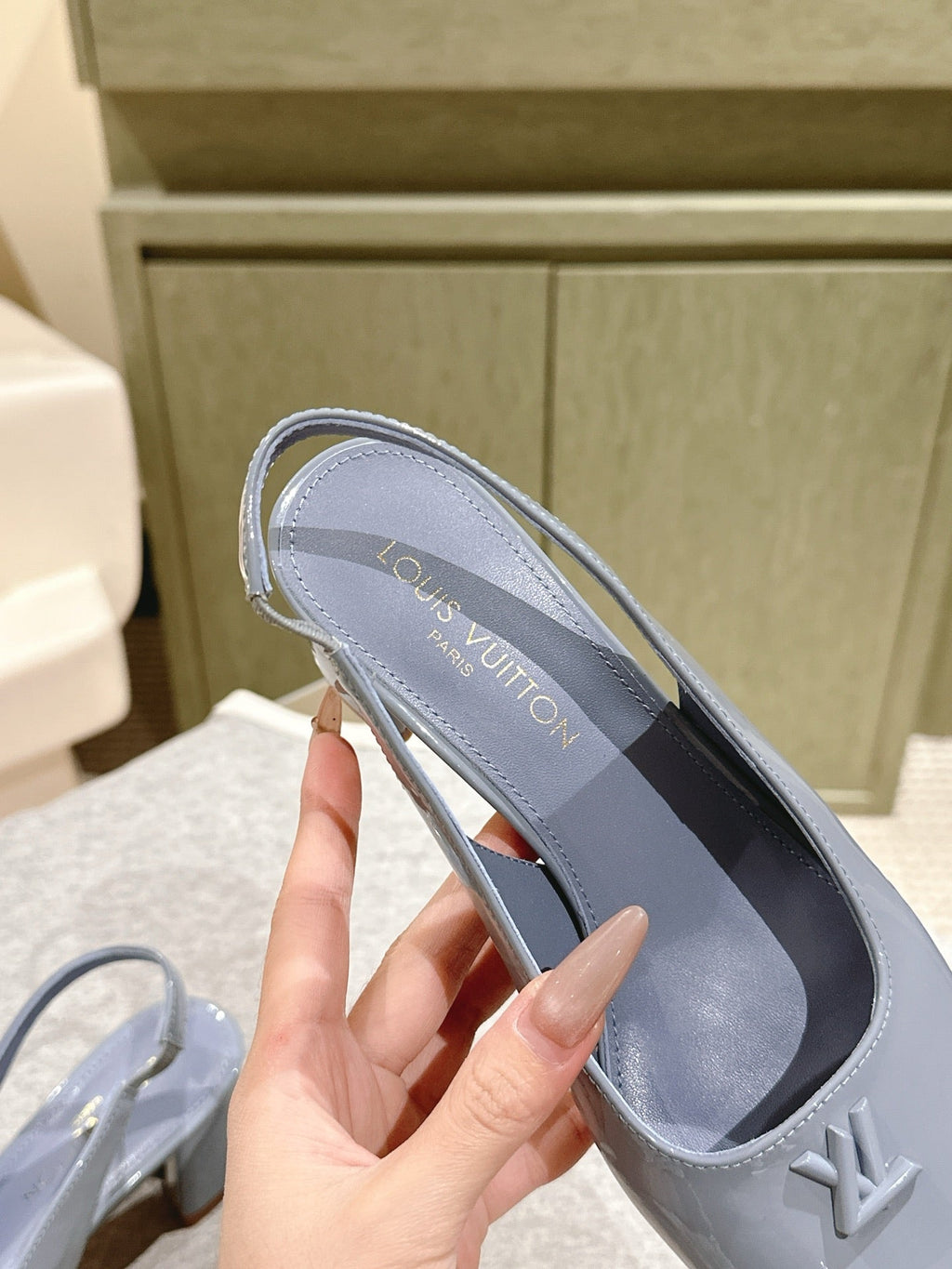 SWING SLINGBACK PUMP 55 MM IN ICE BLUE PATENT CALFSKIN