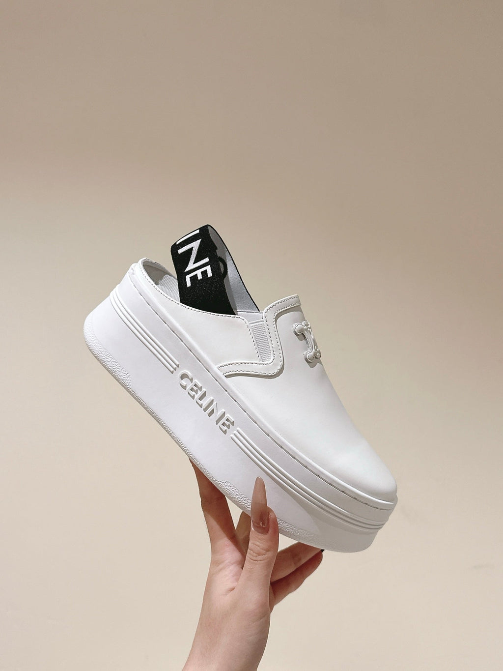 THICK-SOLED ELASTIC BACKLESS SHOES WHITE SHINY CALFSKIN