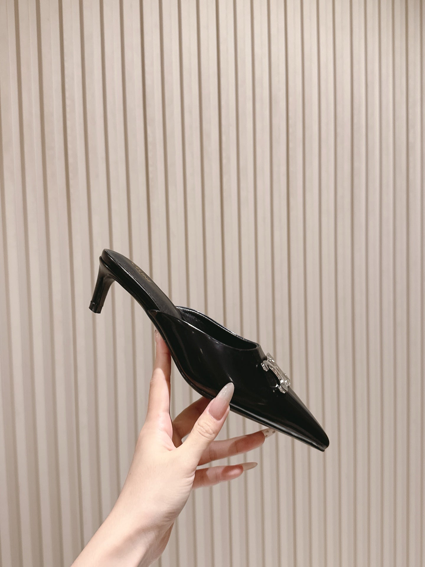 CELINE 25S ALMA TRIOMPHE MULE 45MM IN BLACK CALFSKIN SILVER HARDWARE