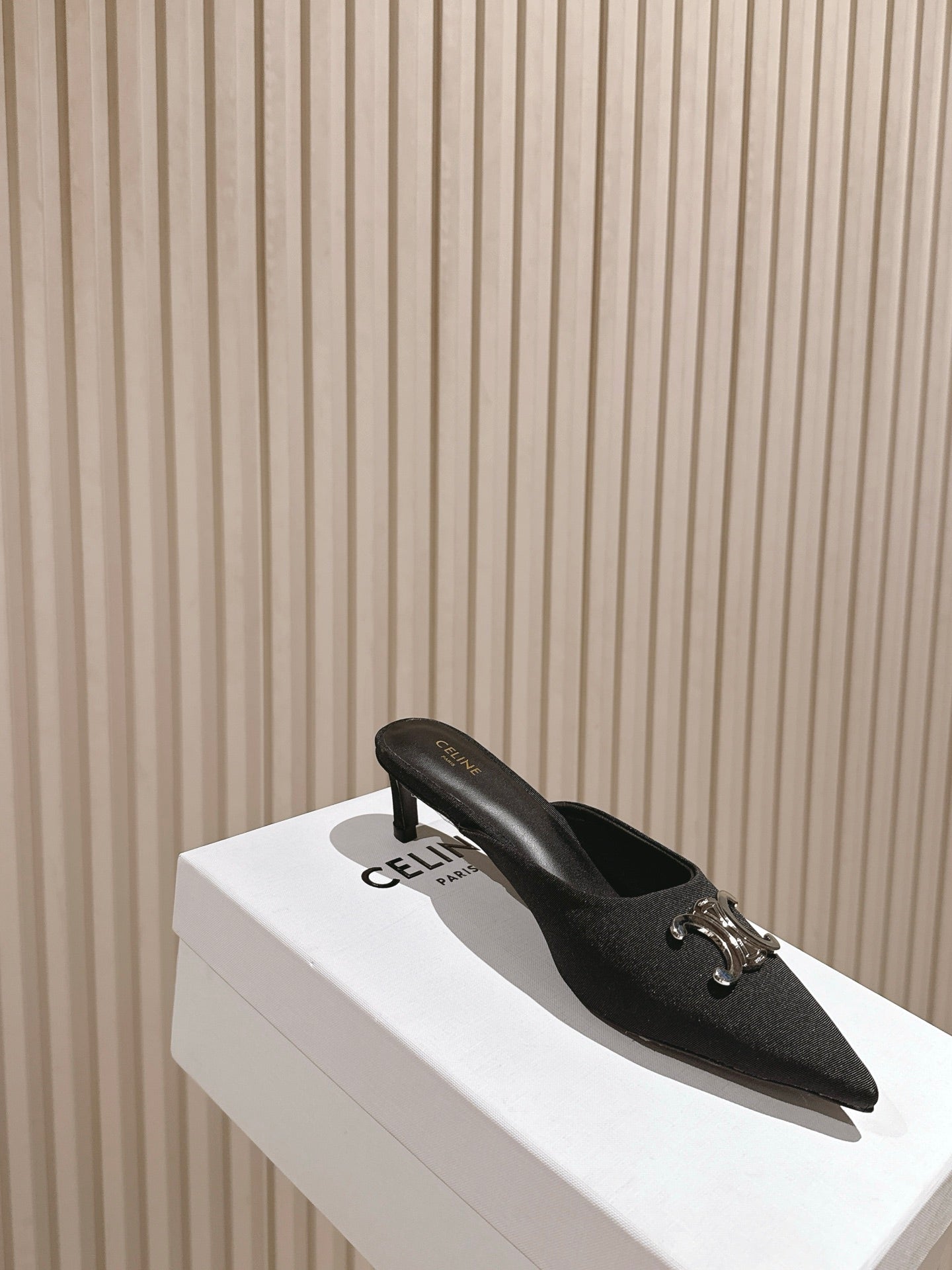 CELINE 25S ALMA TRIOMPHE MULE 45MM IN BLACK DENIM SILVER HARDWARE