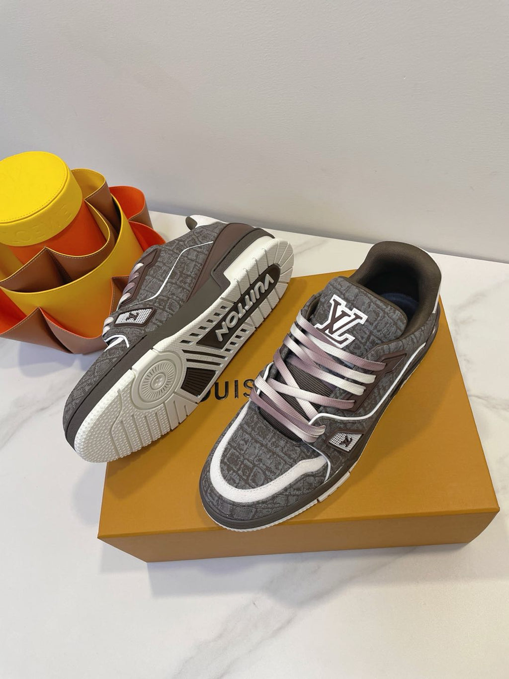 TRAINER SNEAKER IN WOOD BROWN MONOGRAM DENIM FABRIC