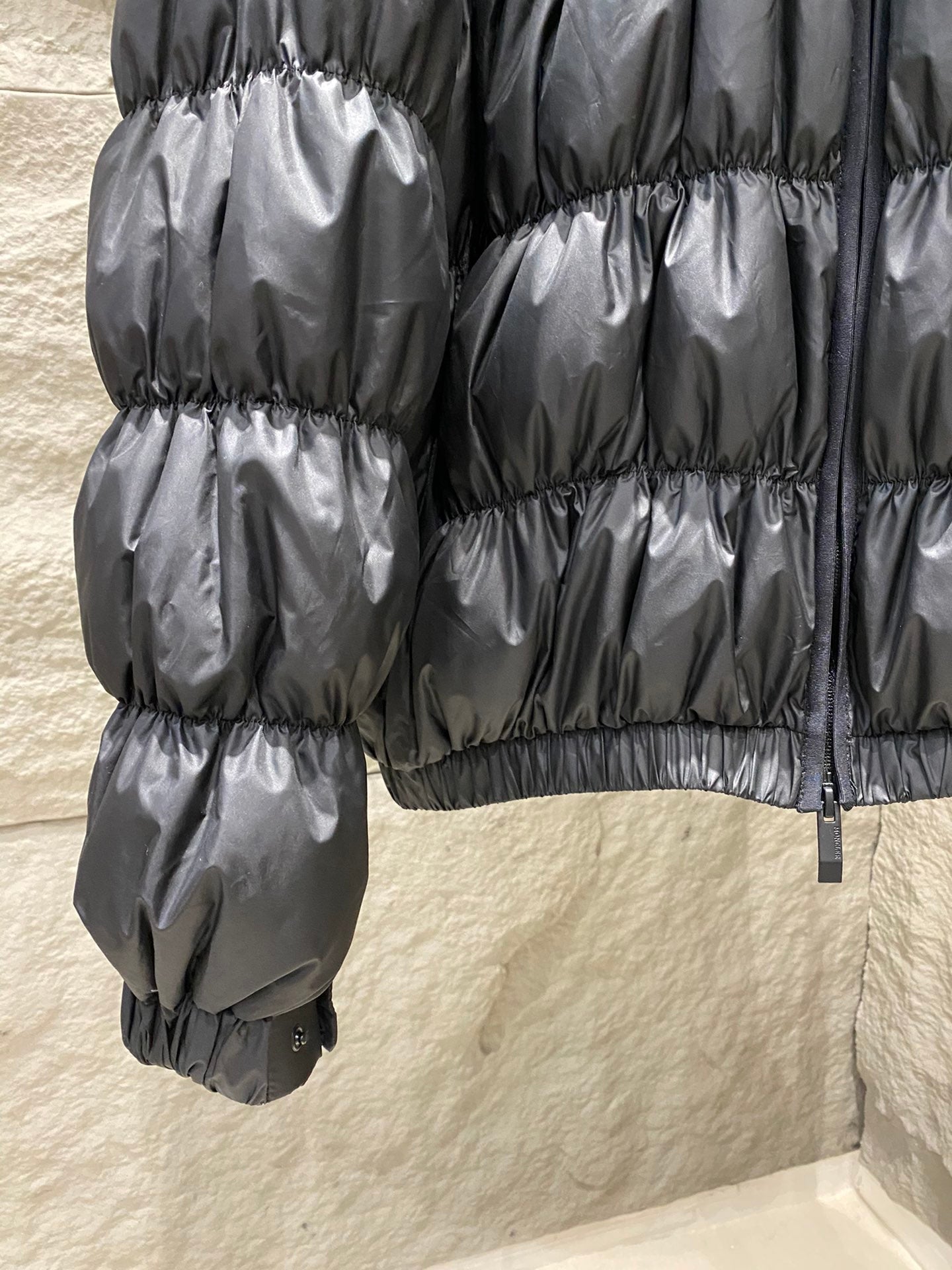 MONCLER JACKET STYLE 172