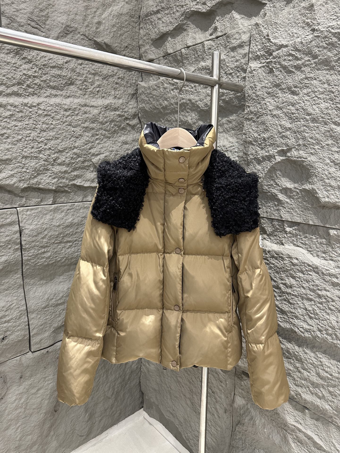 MONCLER JACKET STYLE 175