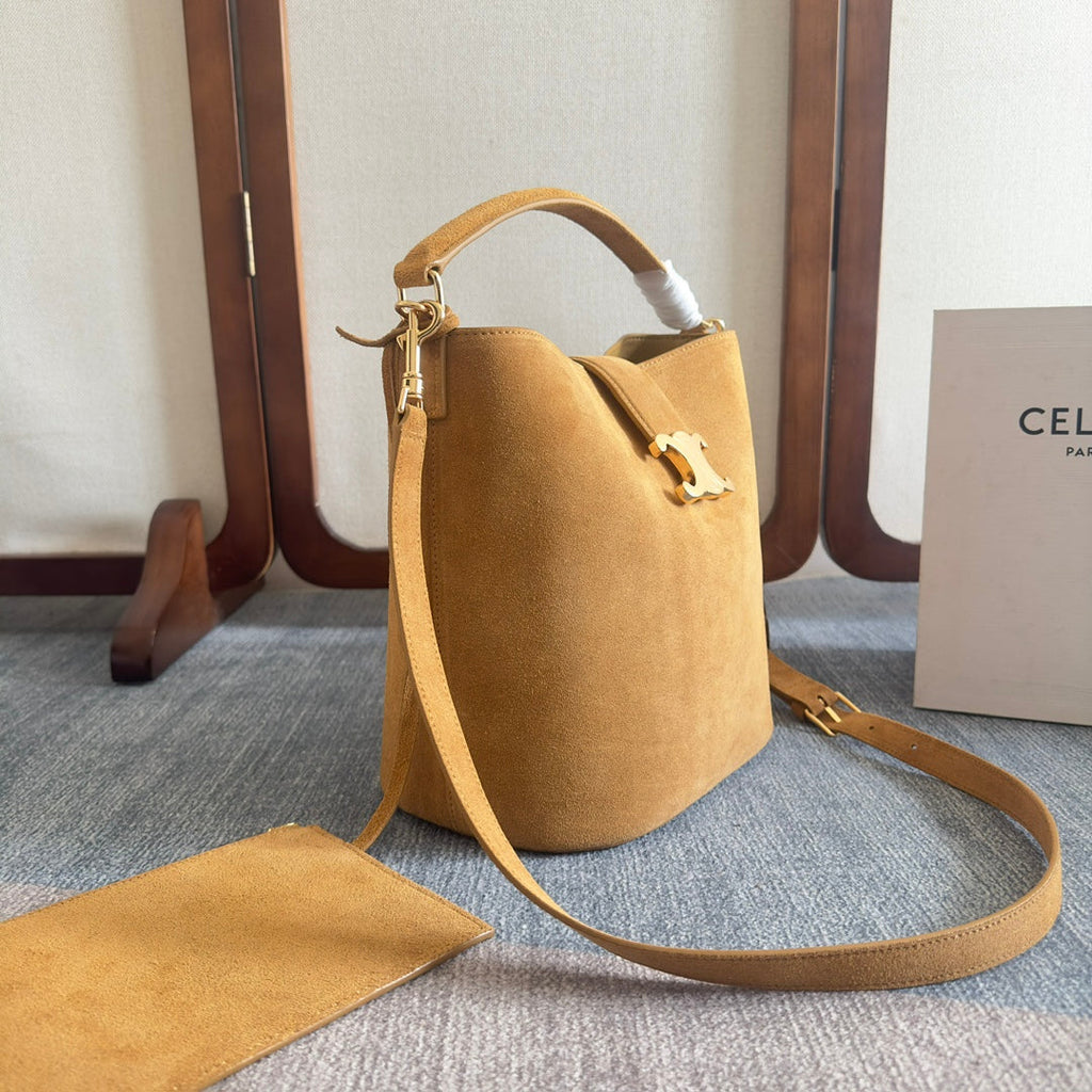 MINI BUCKET LOUISE 25 CARAMEL BROWN IN NUBUCK
