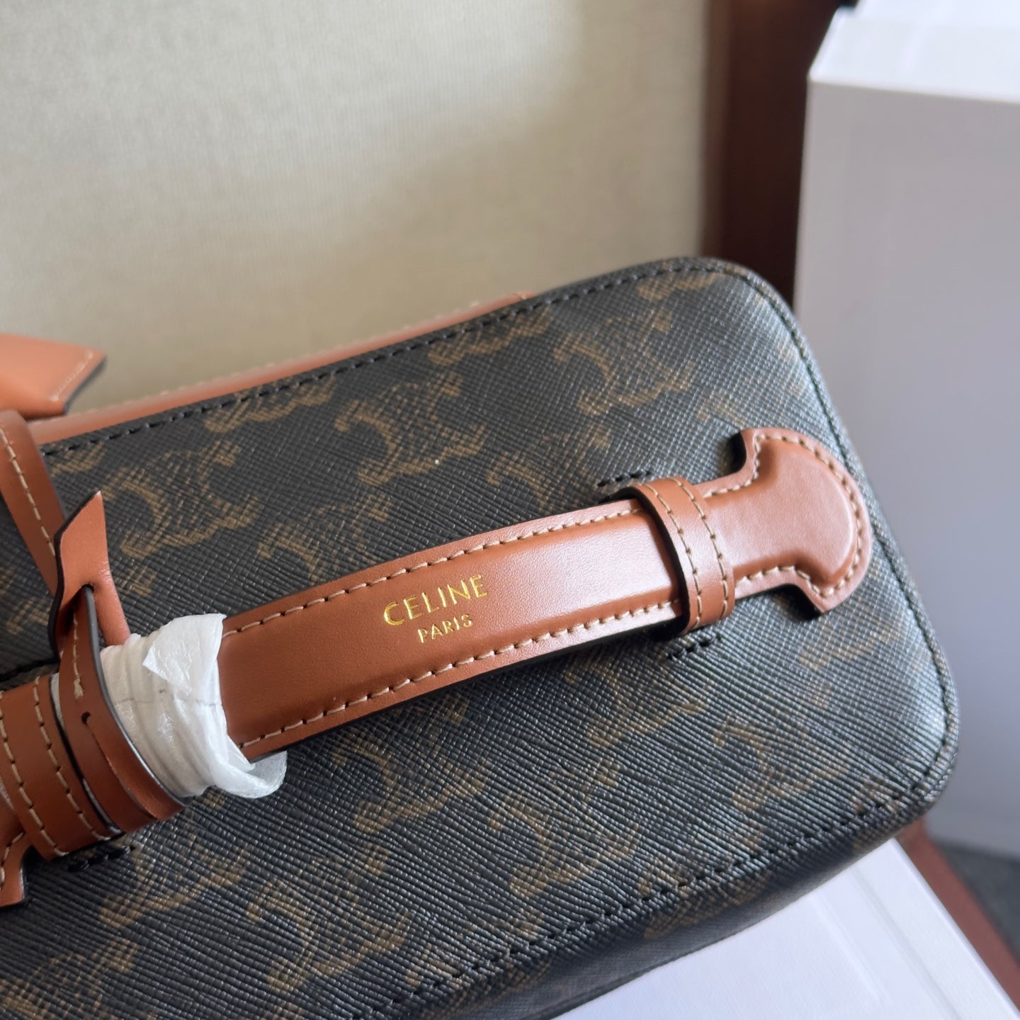 VANITY 18 IN BLACK TRIOMPHE CANVAS AND BROWN CALFSKIN GOLD HARDWARE