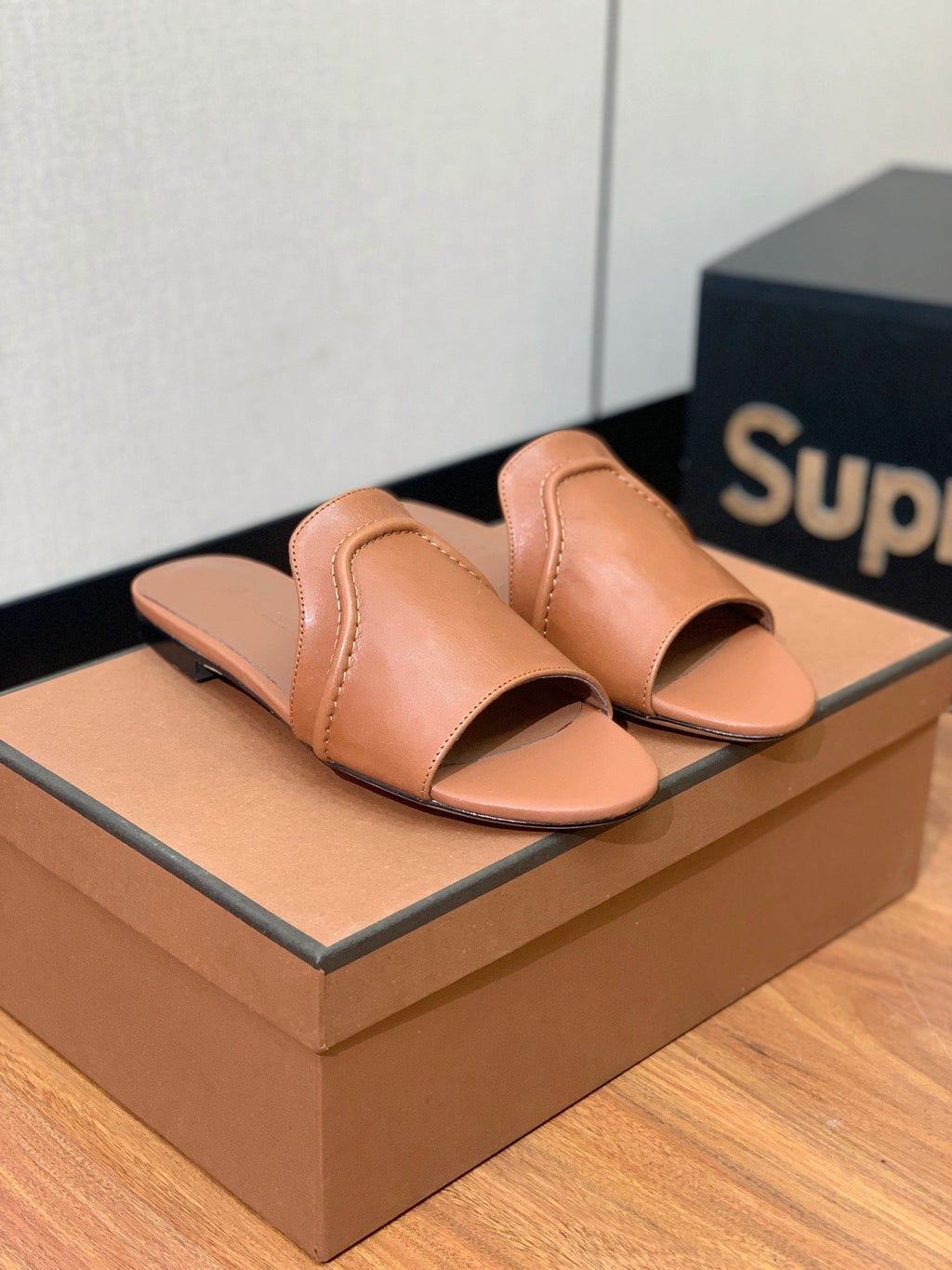 LP HIGHT TOP FLAT SLIPPERS TAWNY CALFSKIN