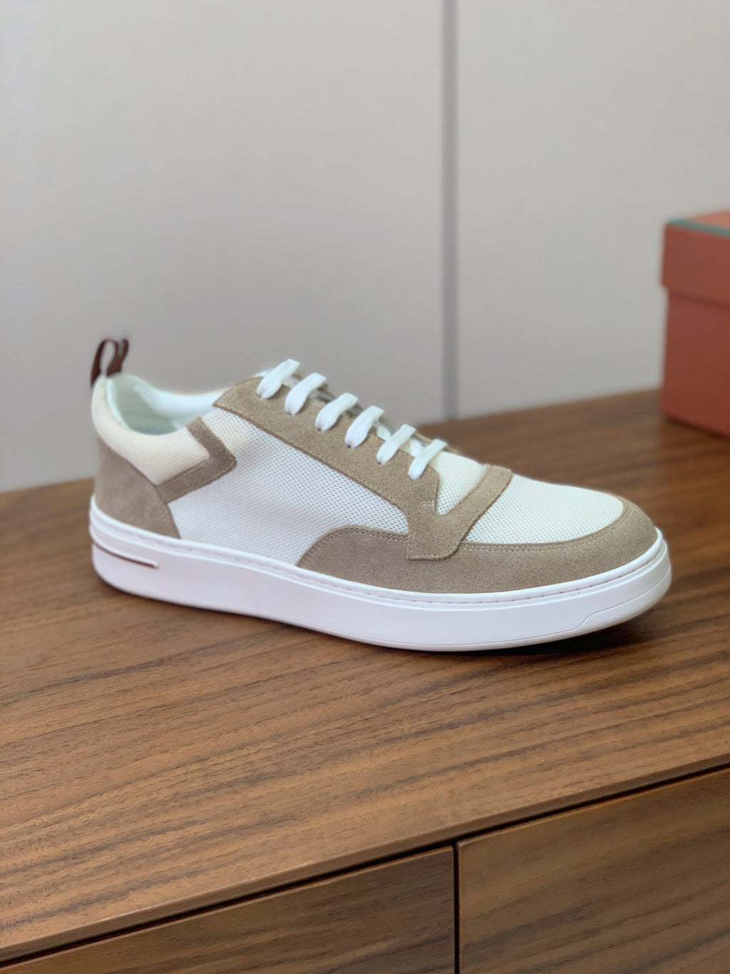 LP NEWPORT WALK SNEAKERS KHAKI AND CREAMY WHITE SUEDE