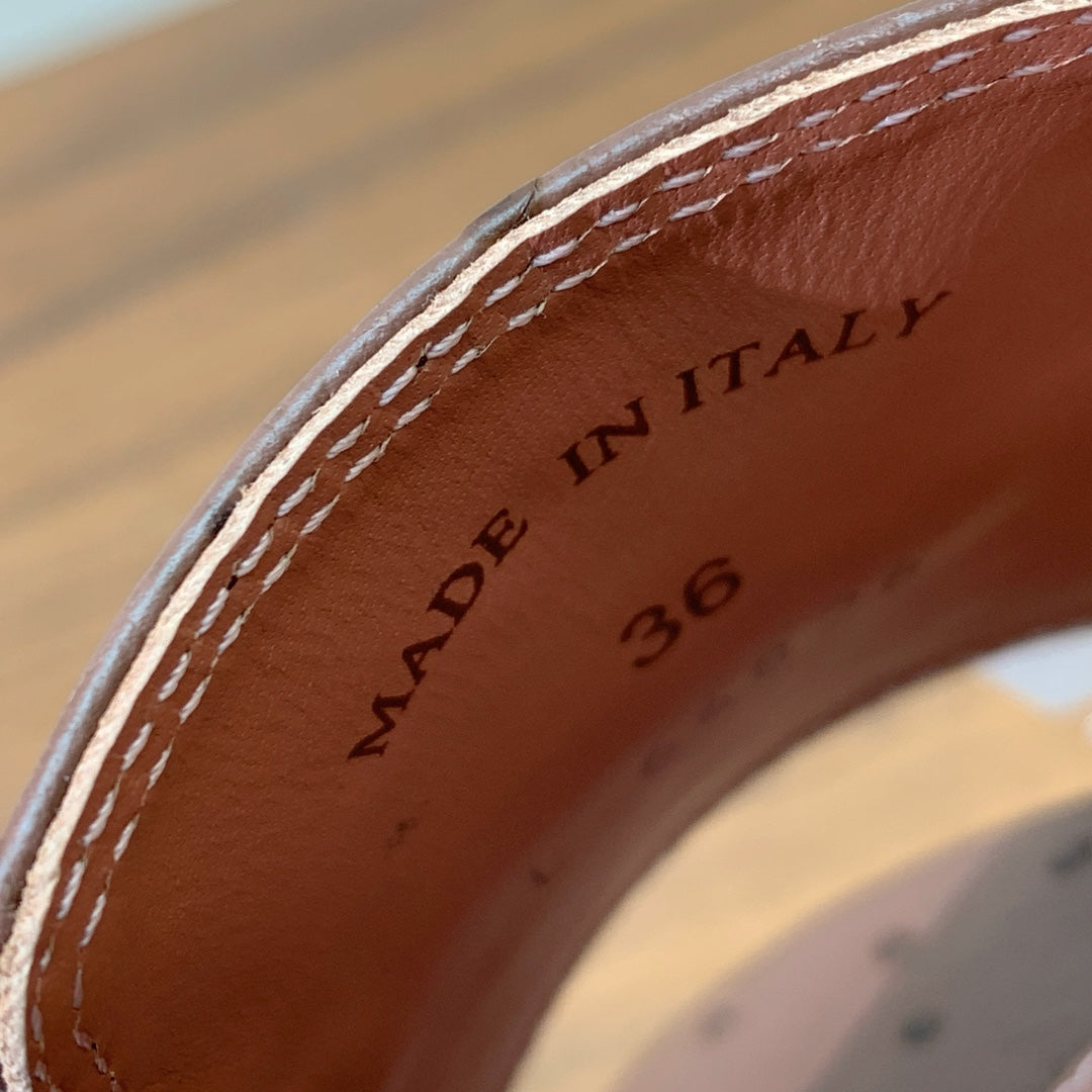 HIGH HEEL IN BROWN LAMBSKIN OSTRICH SKIN