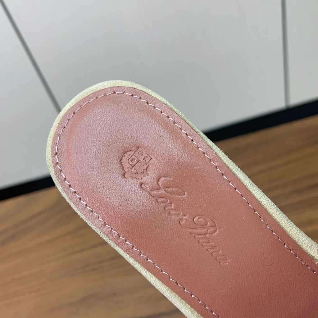 LP HIGH HEELS 25S IN CREAM KHAKI SUEDE