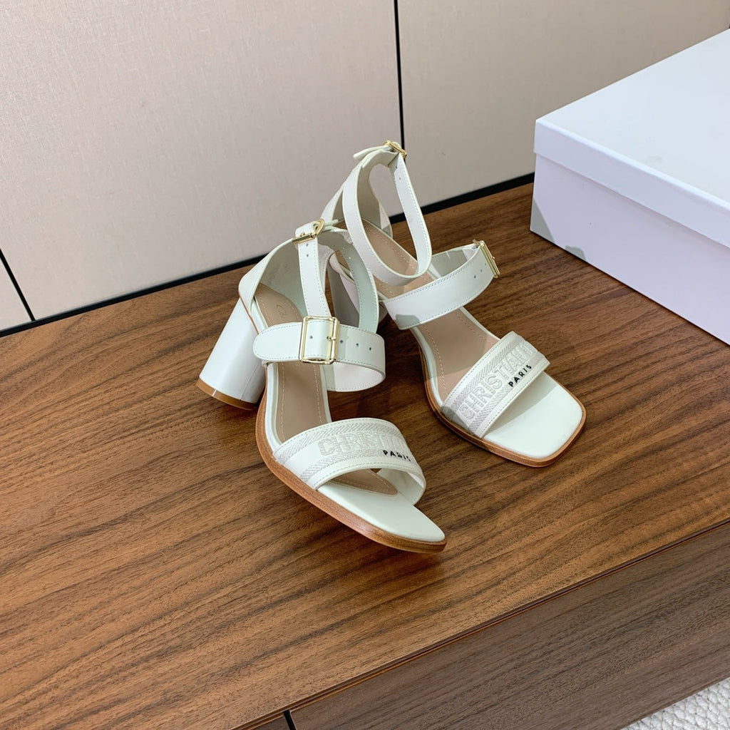 THREE-STRAP HIGH-HEELED EMBROIDERED SANDALS WHITE